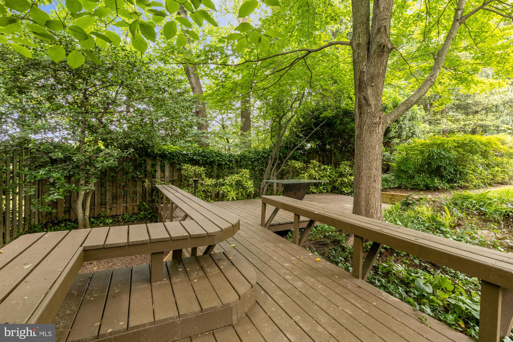 LEE HEIGHTS - Residential