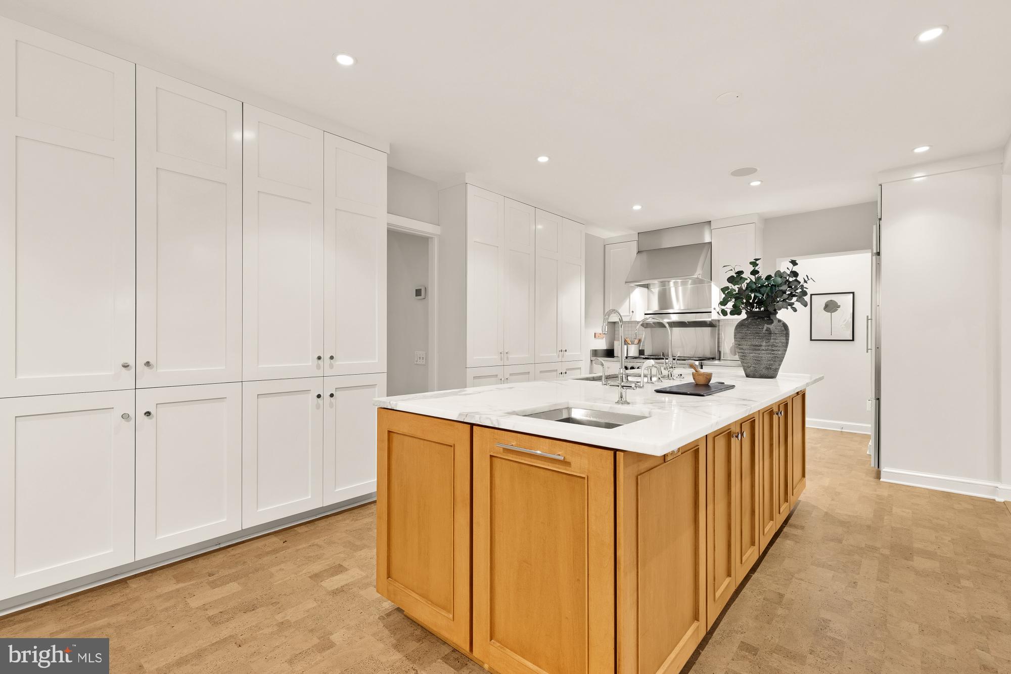 LEE HEIGHTS - Residential