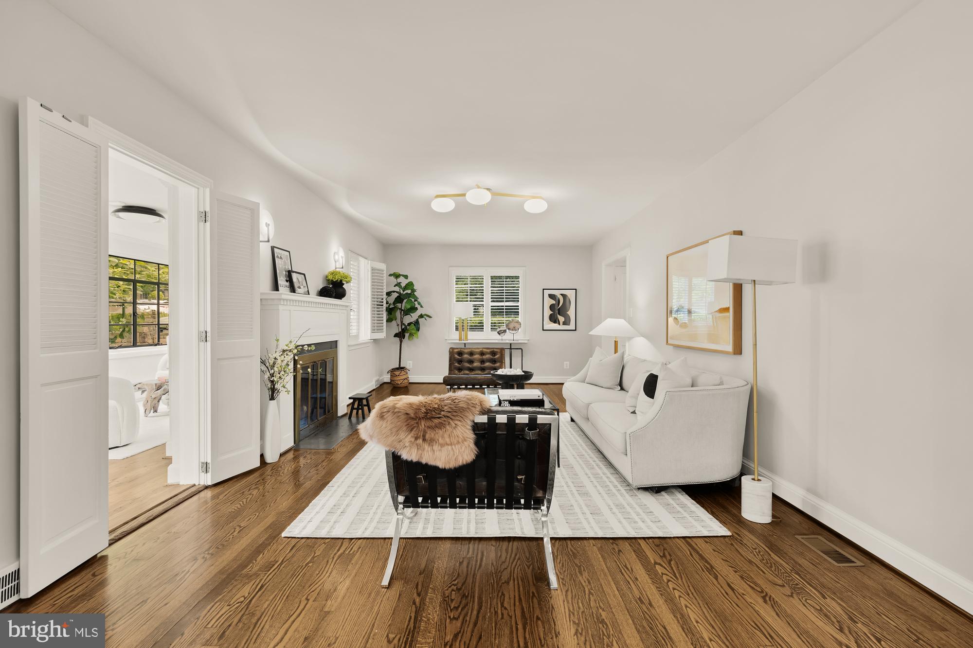 LEE HEIGHTS - Residential