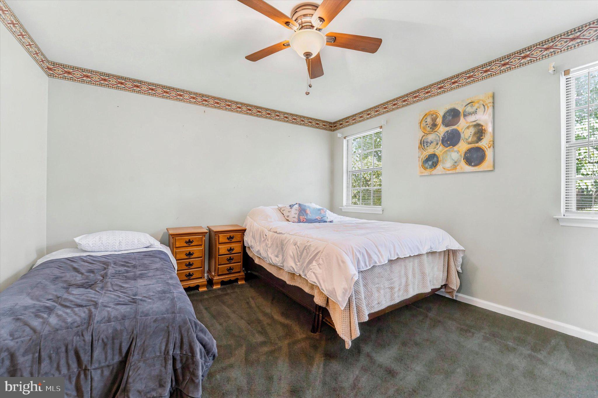WINDSOR PASS - Residential