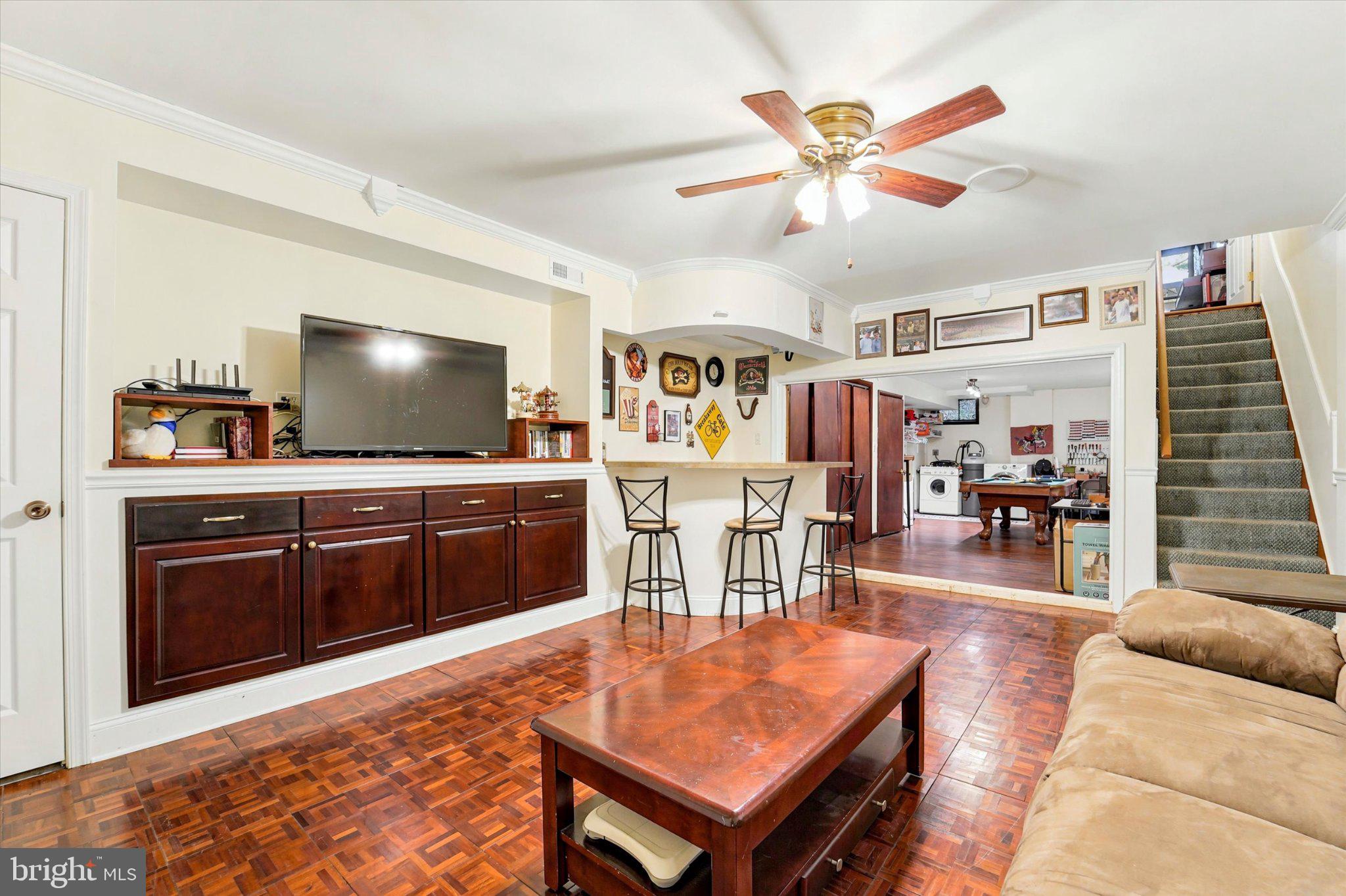 WINDSOR PASS - Residential