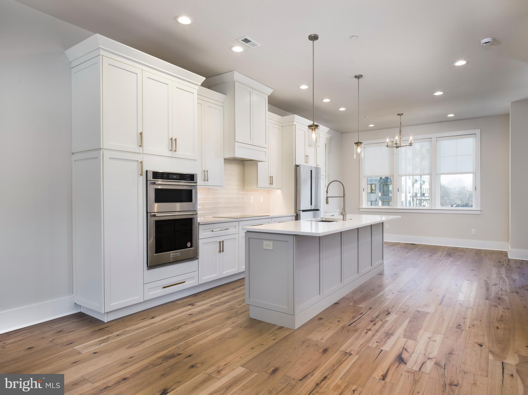 NEWTOWN WALK AT ELLIS PRESERVE - Residential