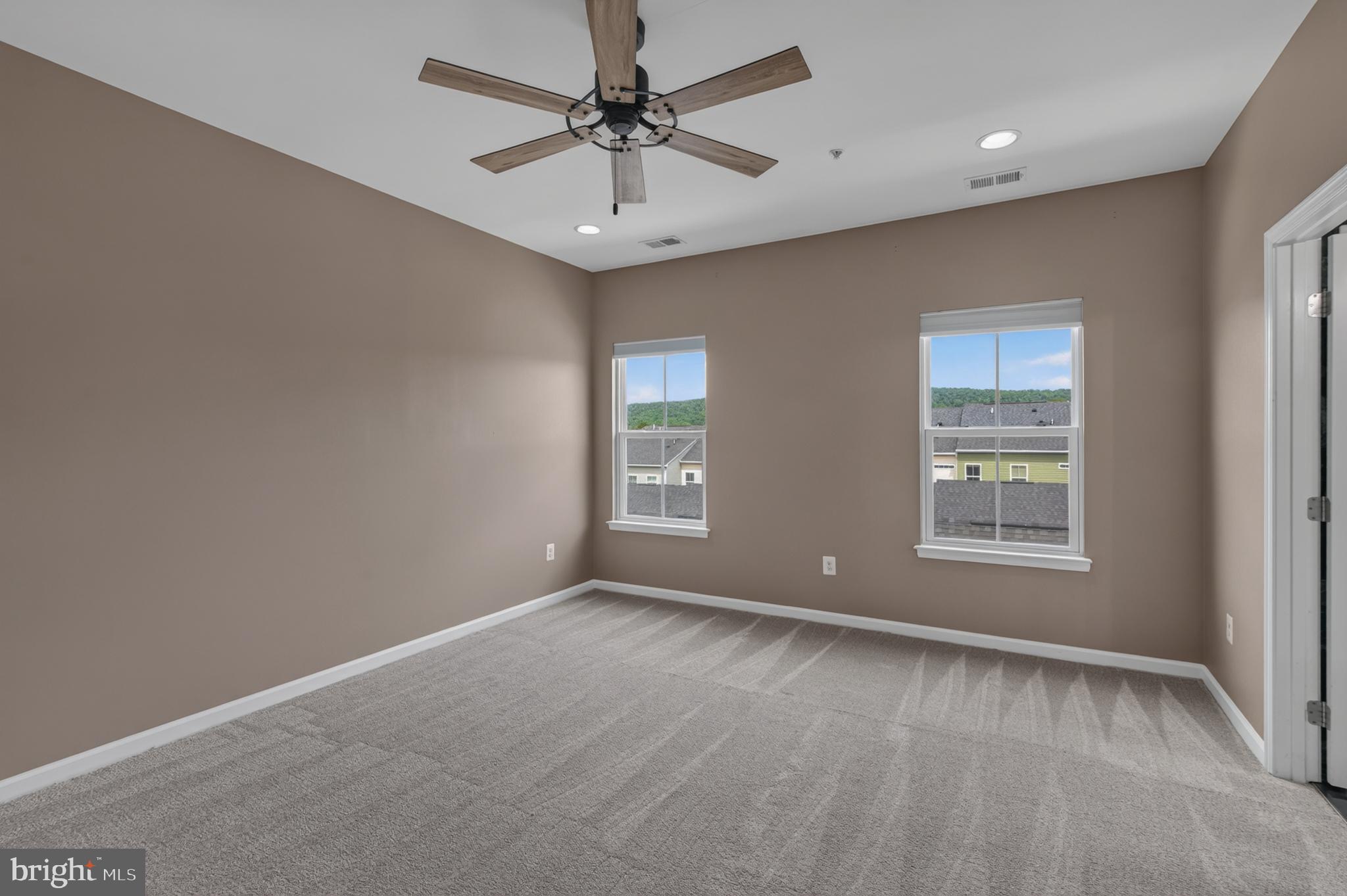 BRUNSWICK CROSSING - Residential