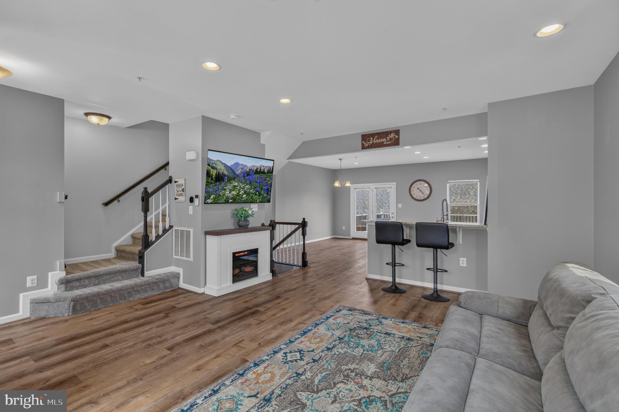 BRUNSWICK CROSSING - Residential