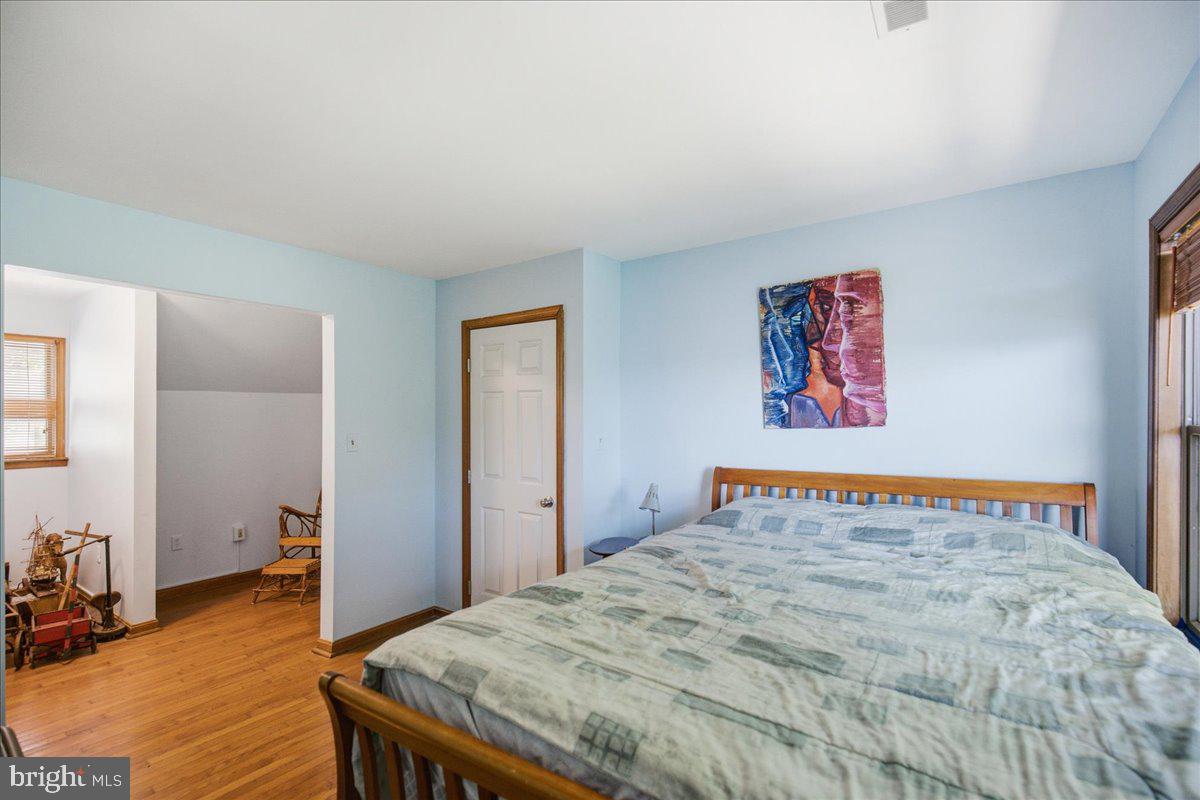 WESTERN SHORES - Residential