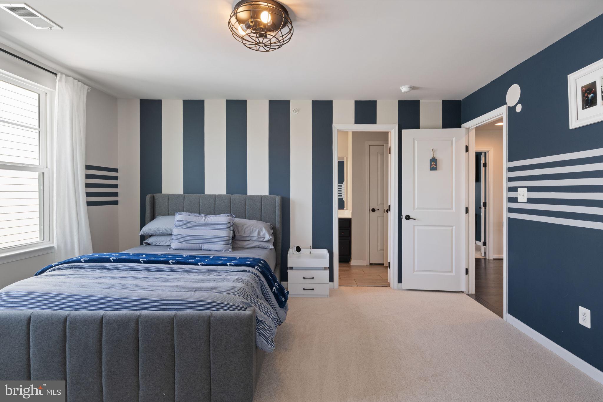 POTOMAC SHORES - Residential