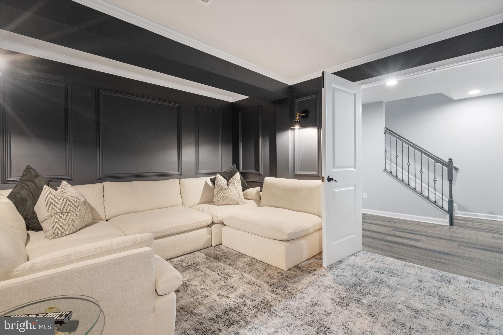 POTOMAC SHORES - Residential