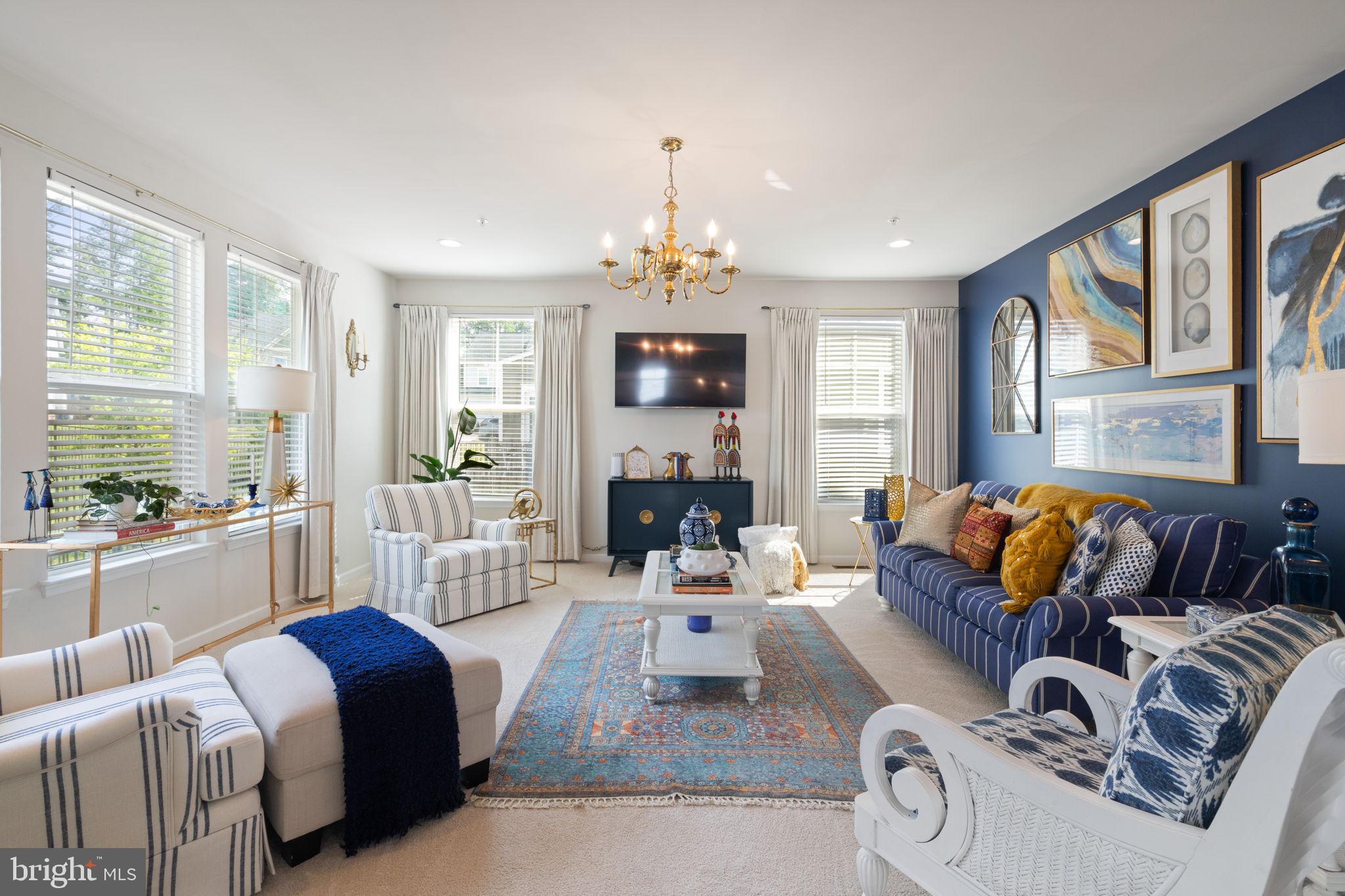 POTOMAC SHORES - Residential