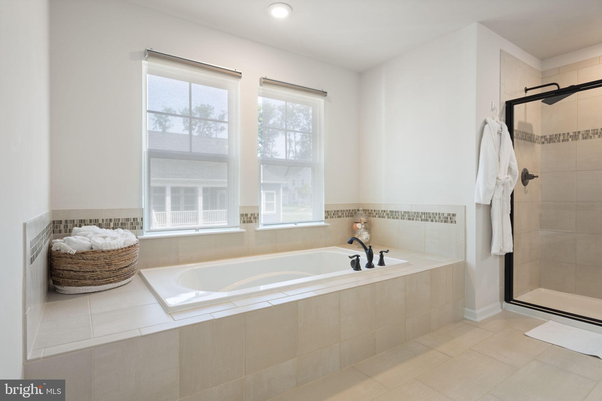 POTOMAC SHORES - Residential