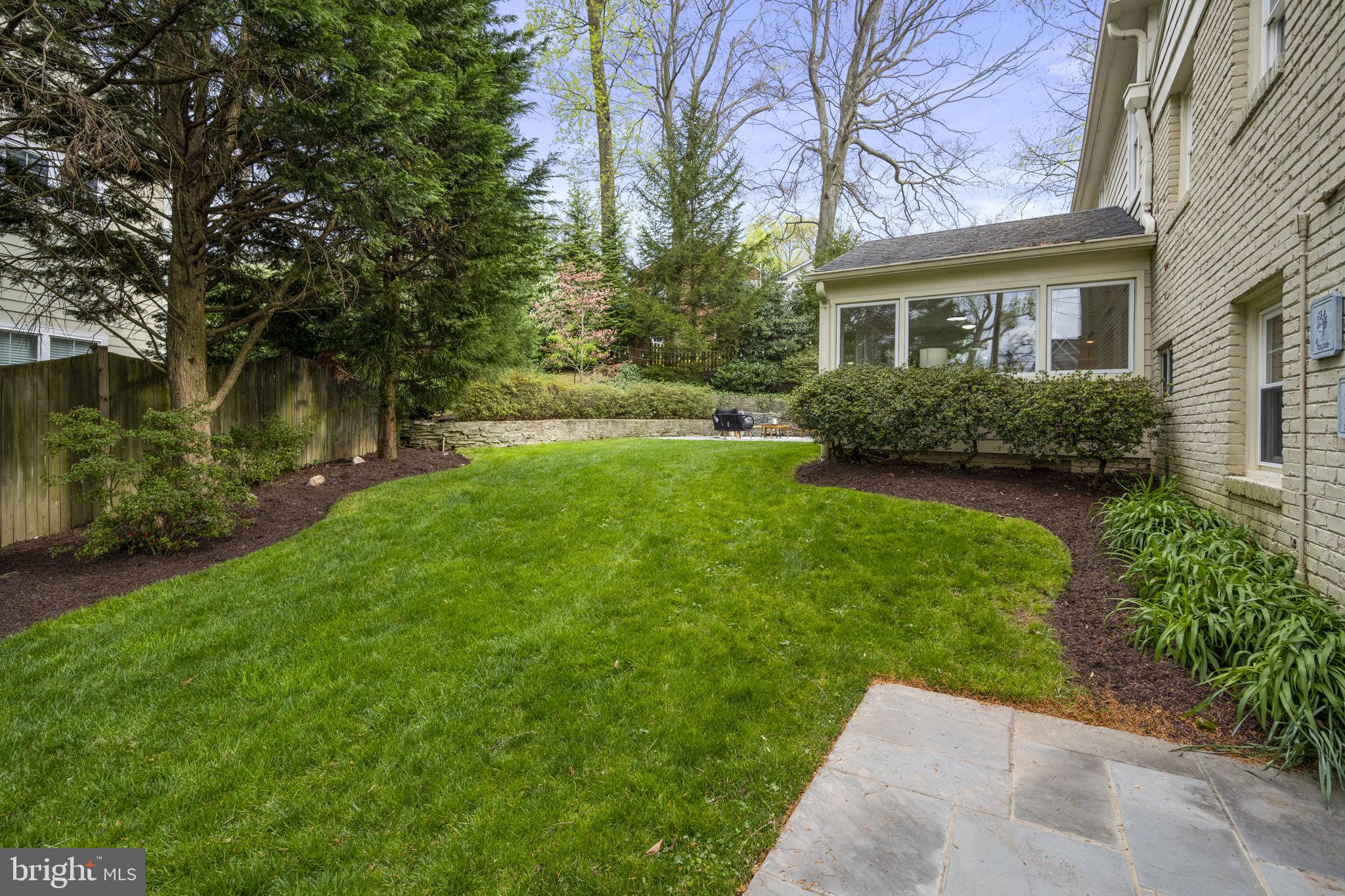 OAKWOOD KNOLLS - Residential