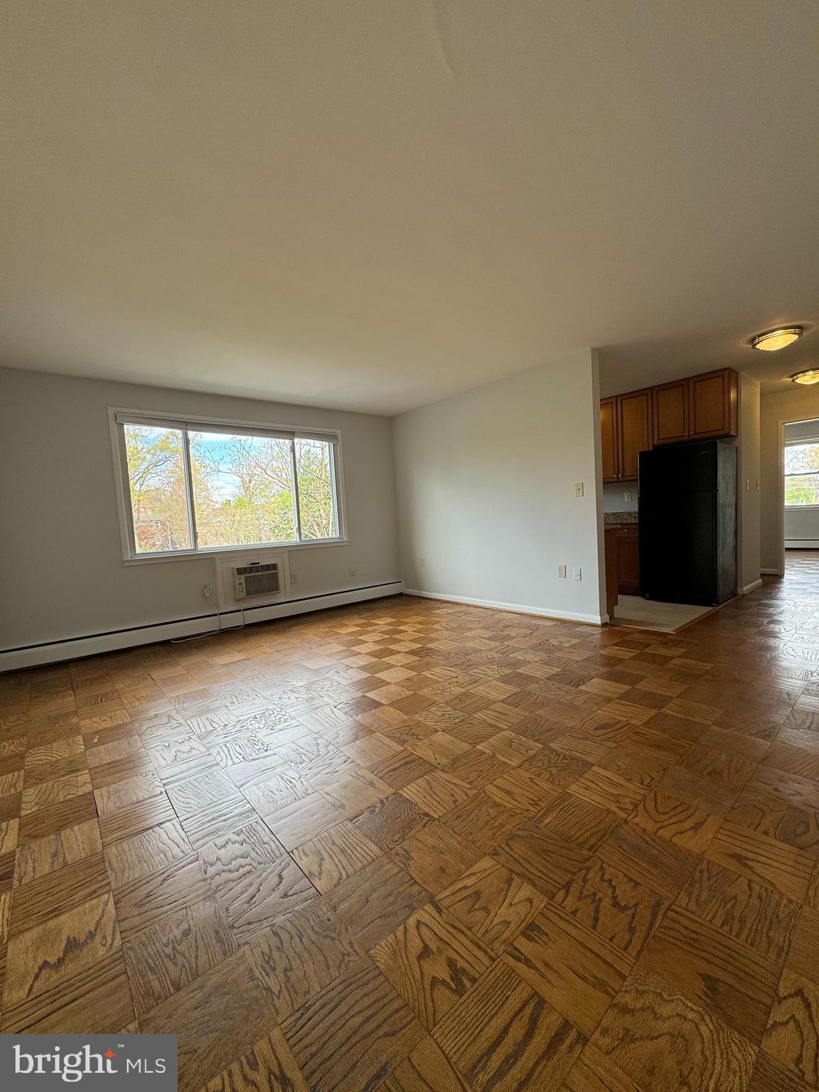 COURTHOUSE - Residential Lease