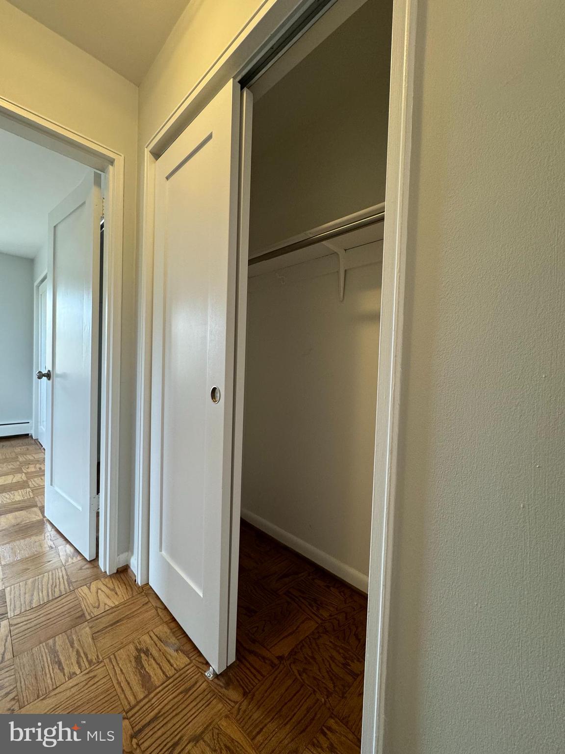 COURTHOUSE - Residential Lease