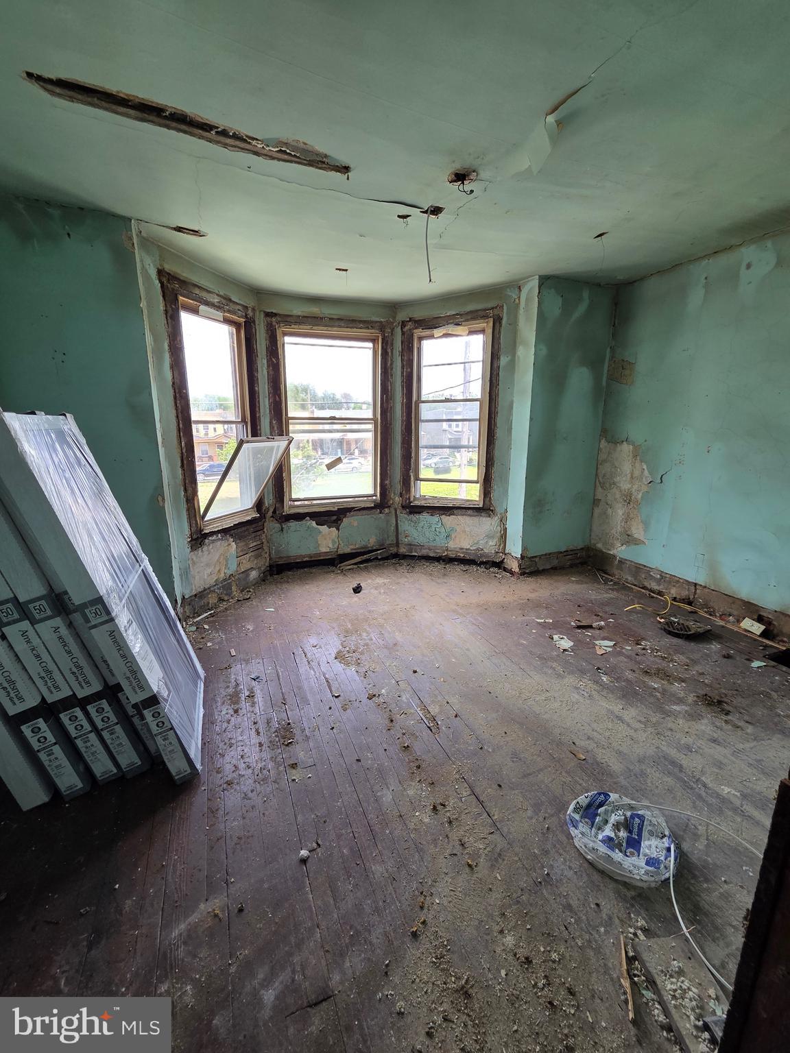 WEST PHILADELPHIA - Residential
