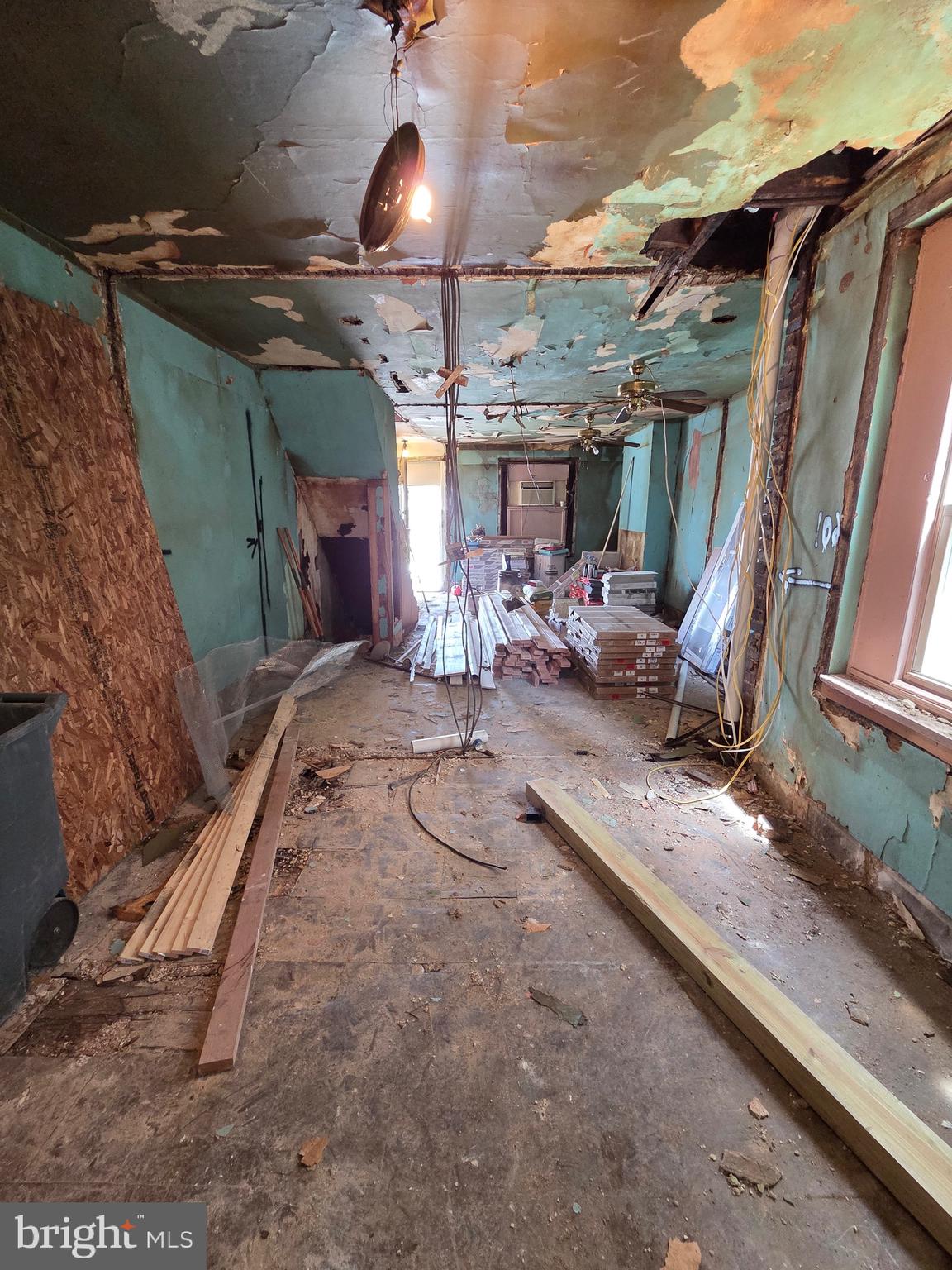 WEST PHILADELPHIA - Residential