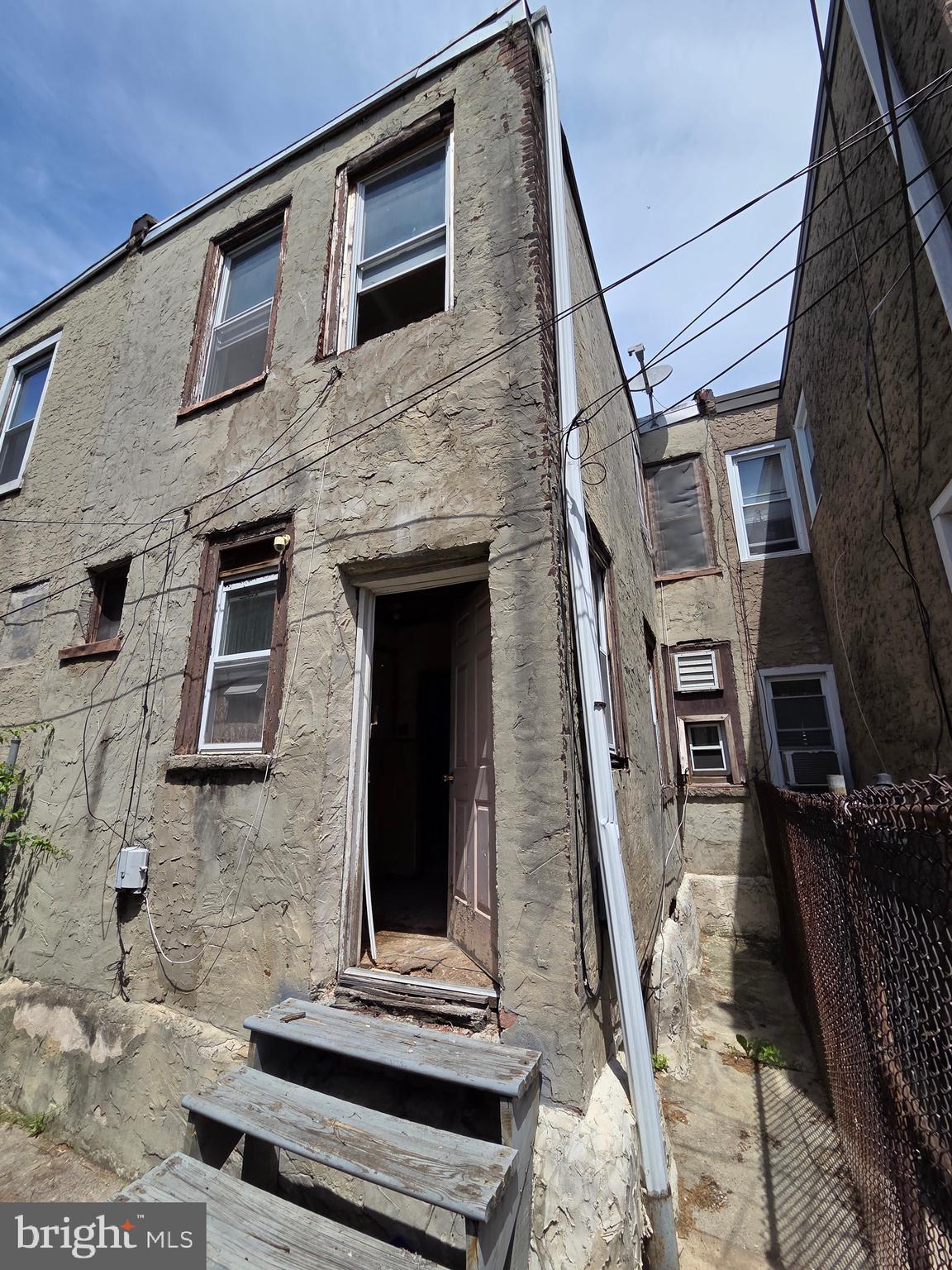 WEST PHILADELPHIA - Residential