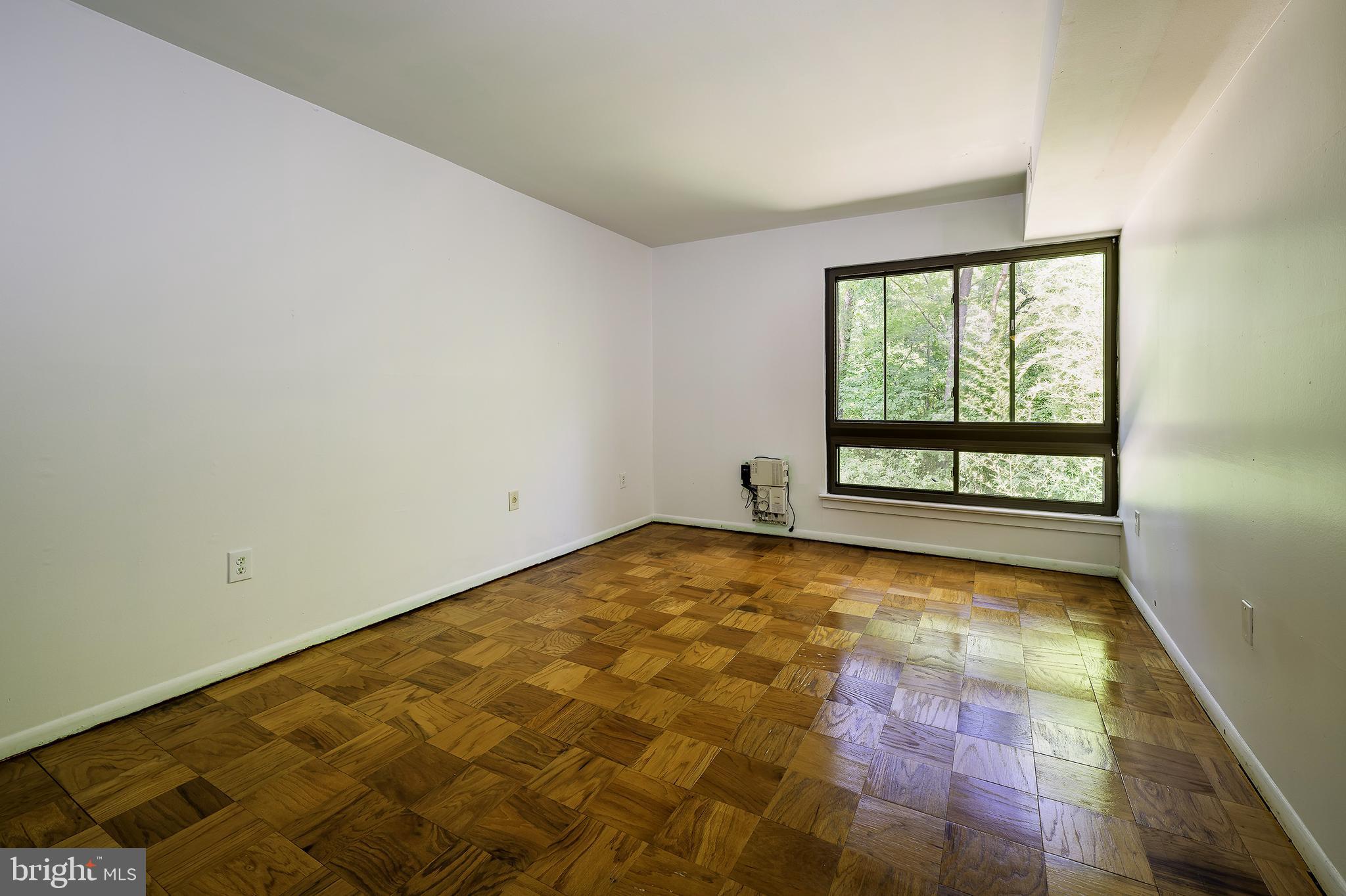CHELSEA WOODS - Residential