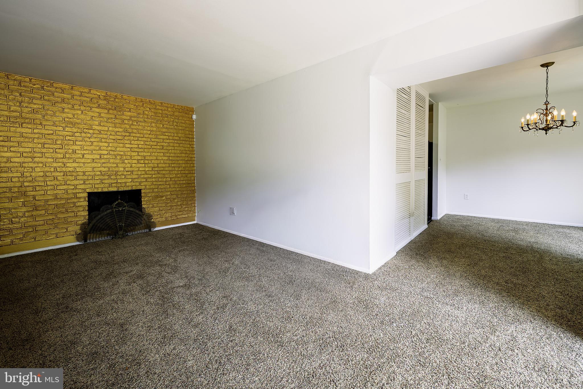 CHELSEA WOODS - Residential