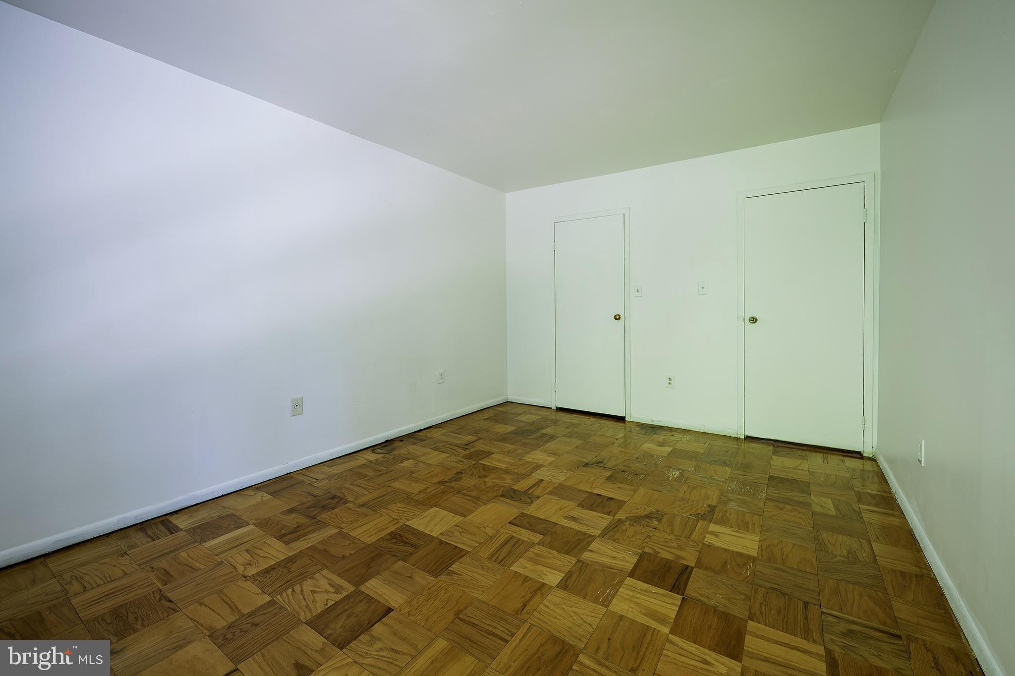 CHELSEA WOODS - Residential