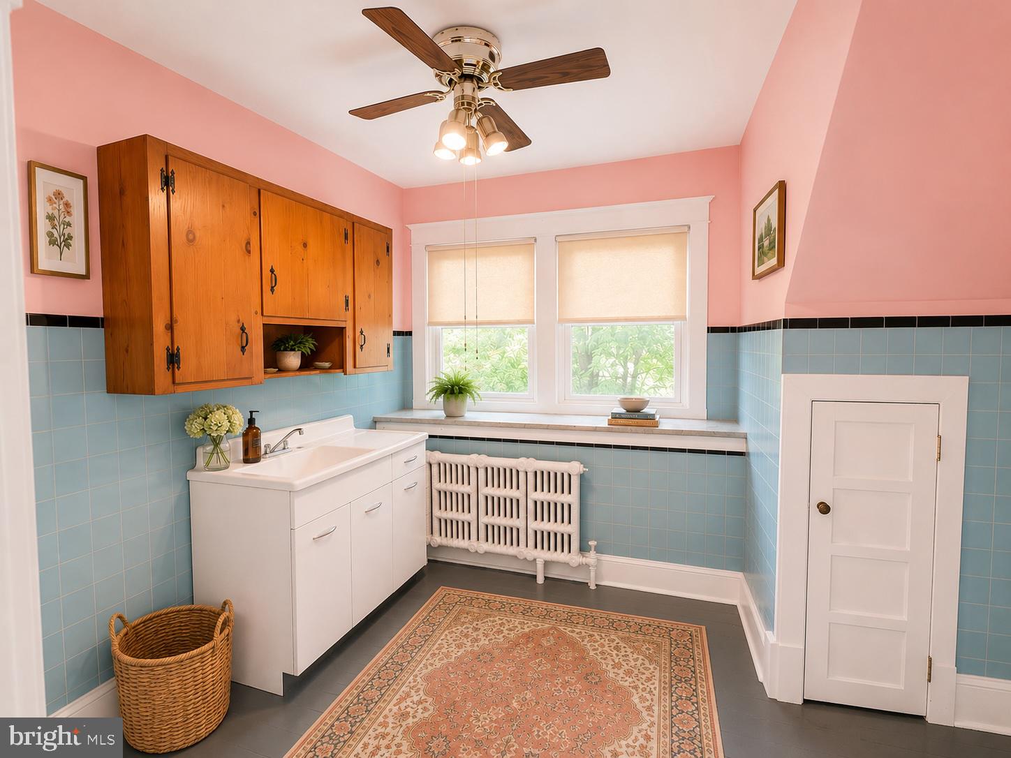 ROXBOROUGH - Residential
