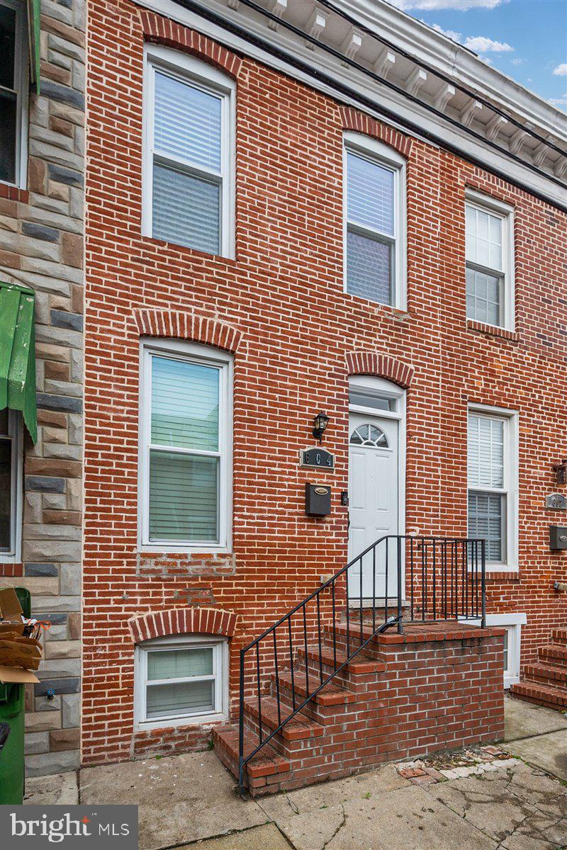WASHINGTON VILLAGE - Residential