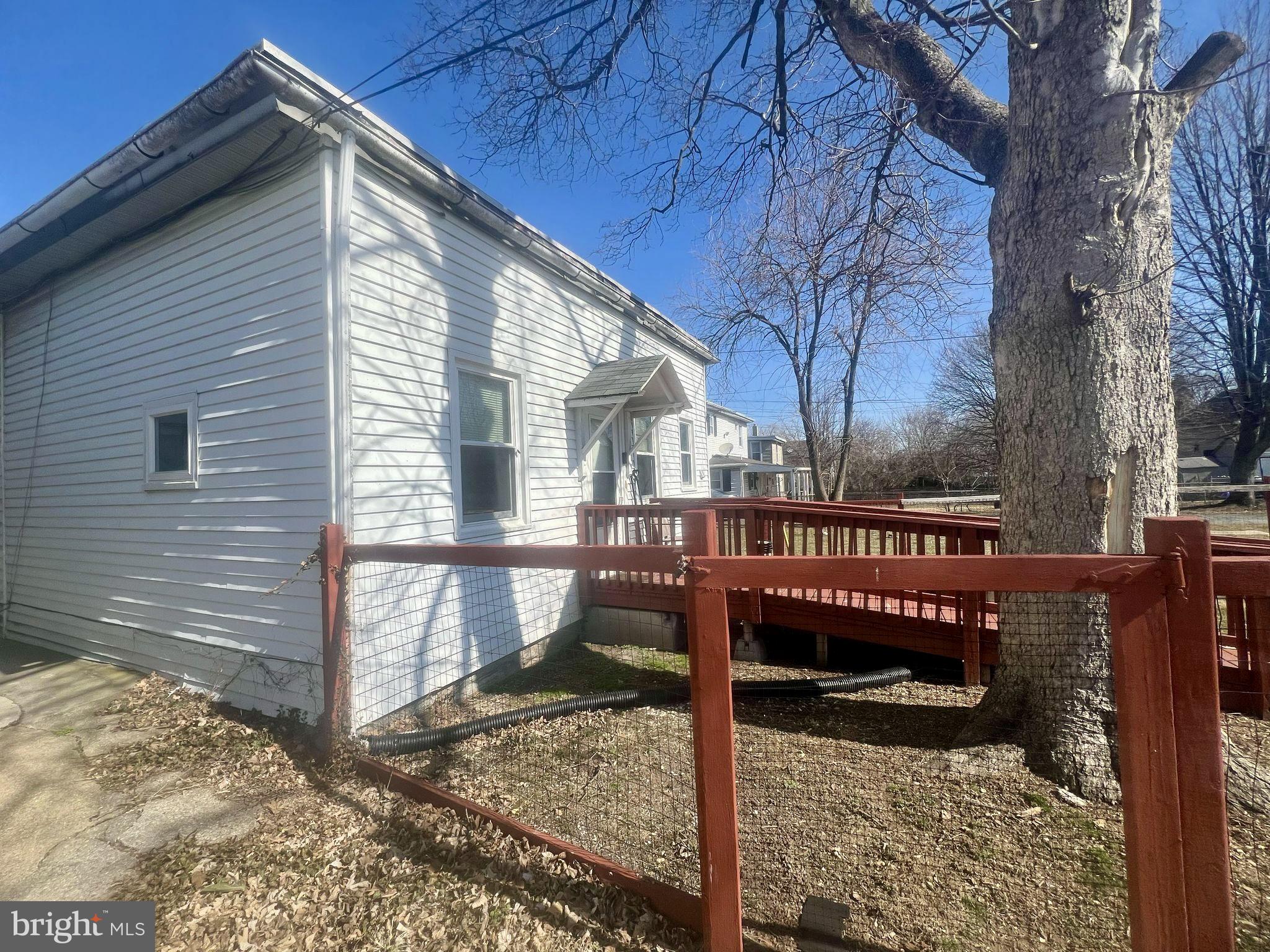 PALMYRA BOROUGH - Residential
