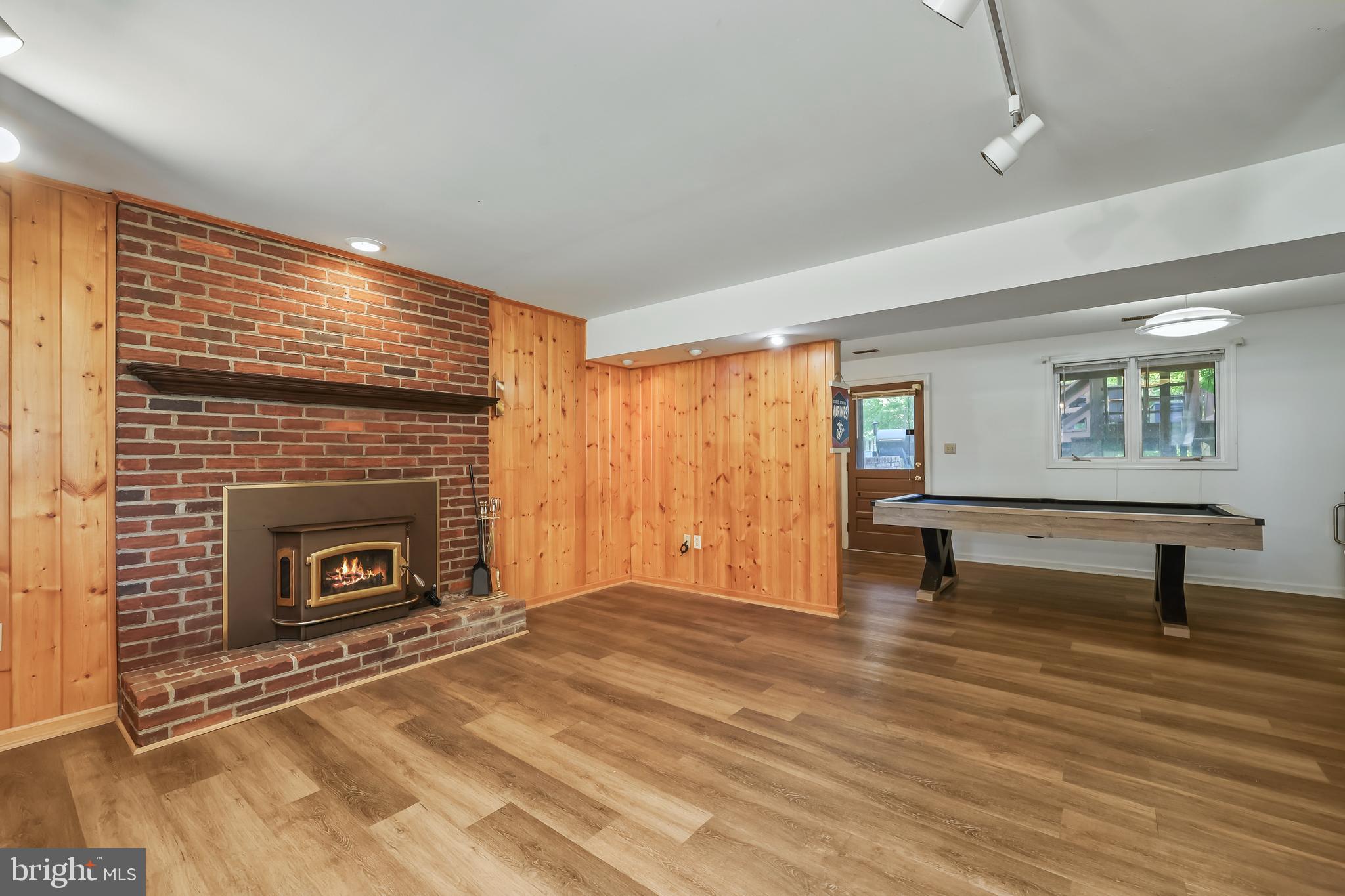 CLEARVIEW HEIGHTS - Residential