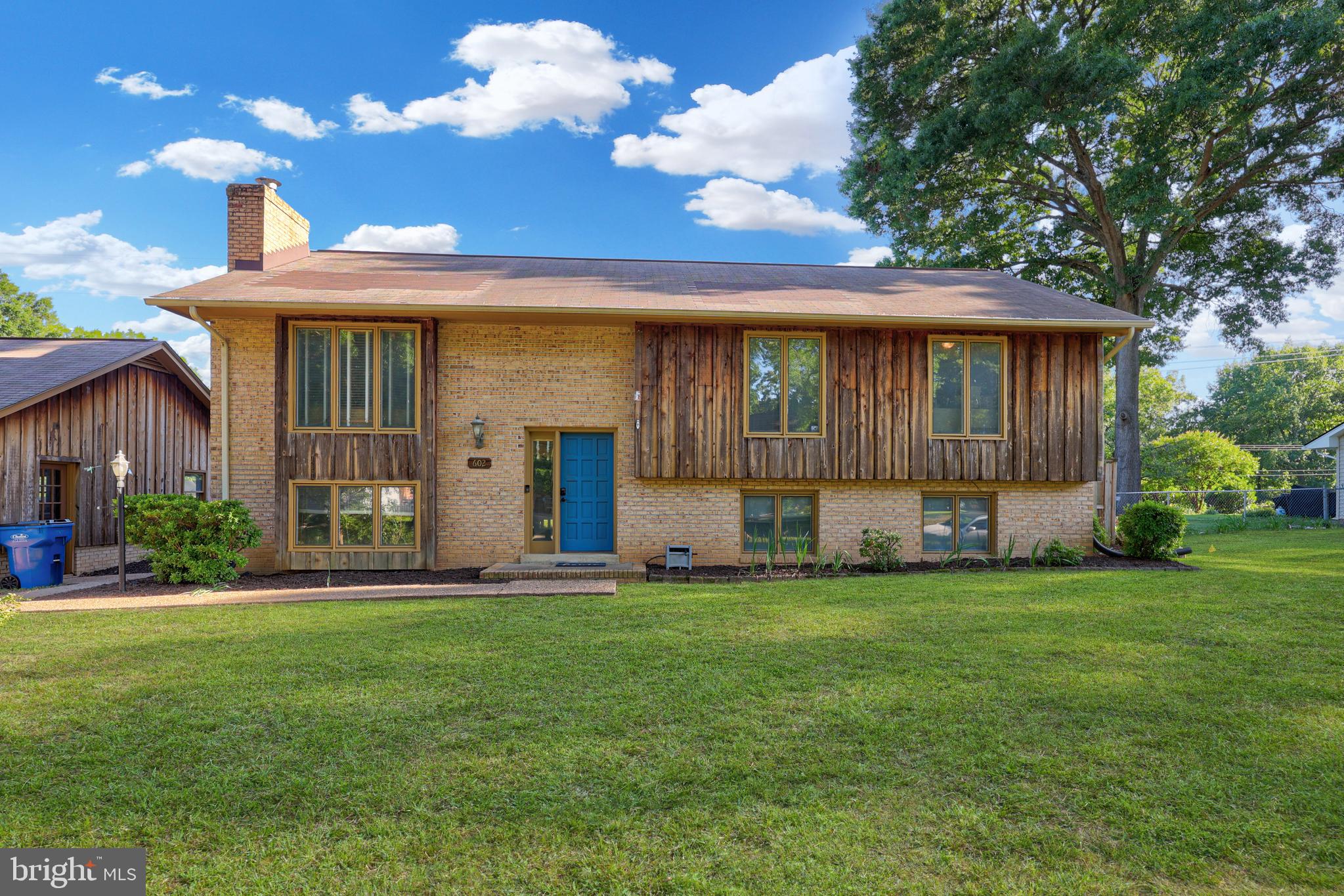 CLEARVIEW HEIGHTS - Residential