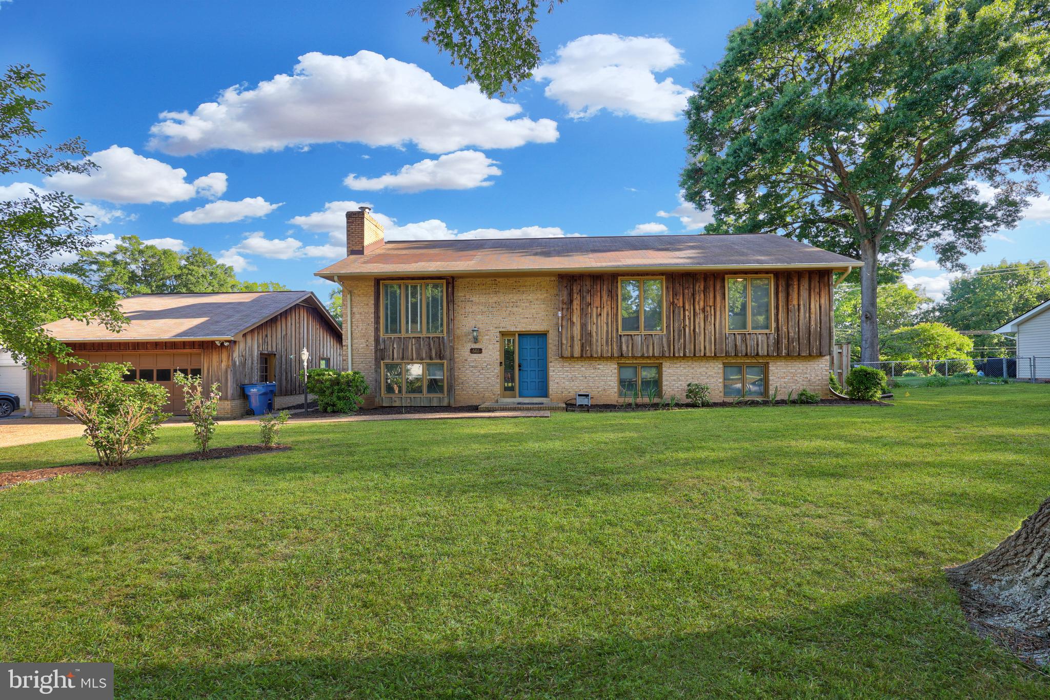 CLEARVIEW HEIGHTS - Residential