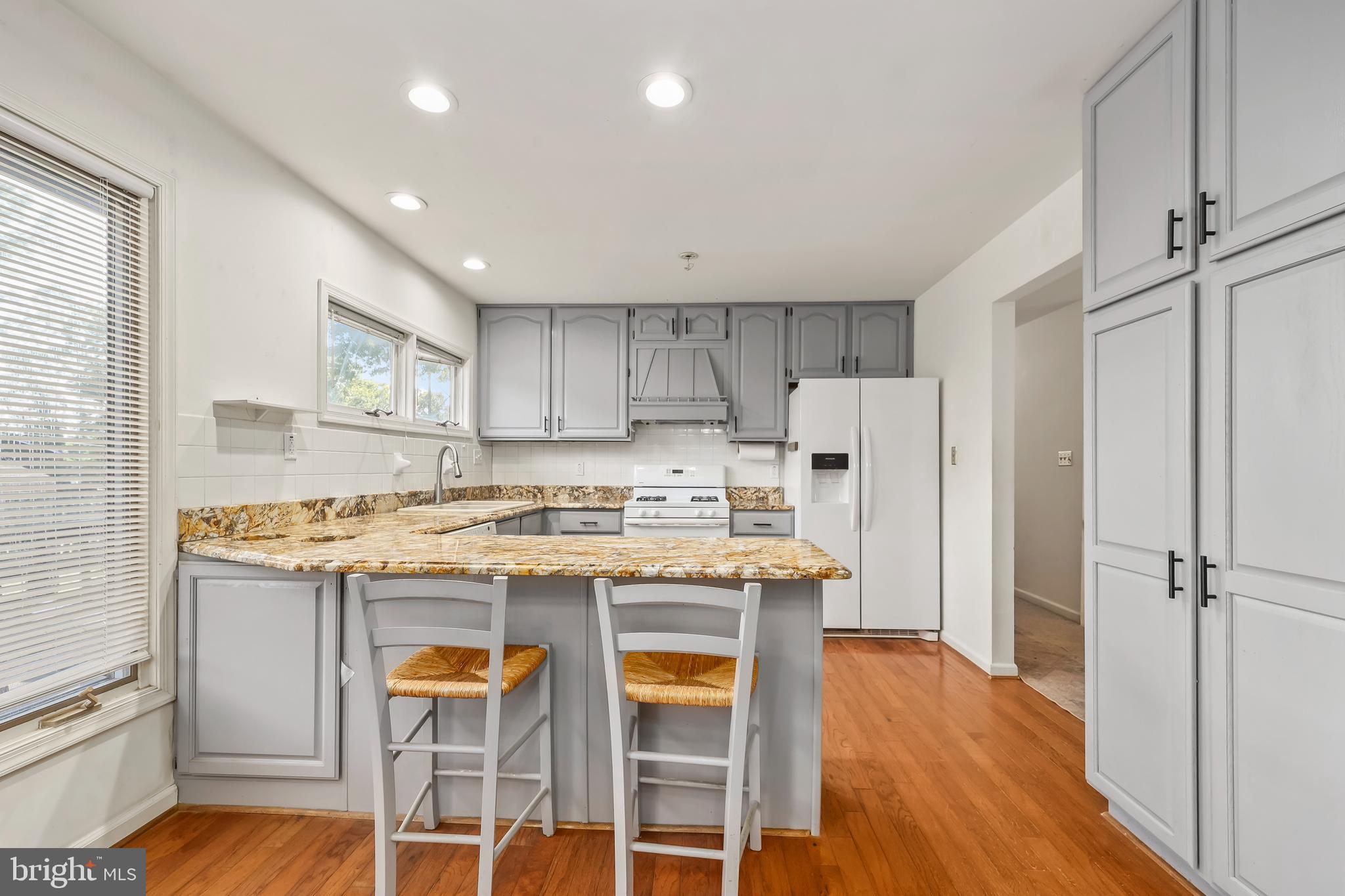 CLEARVIEW HEIGHTS - Residential