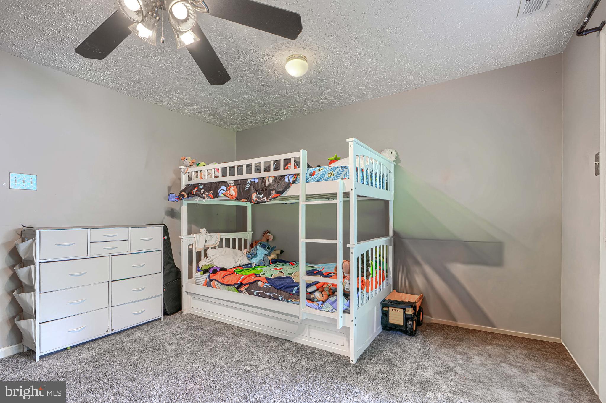 HARFORD TOWN - Residential