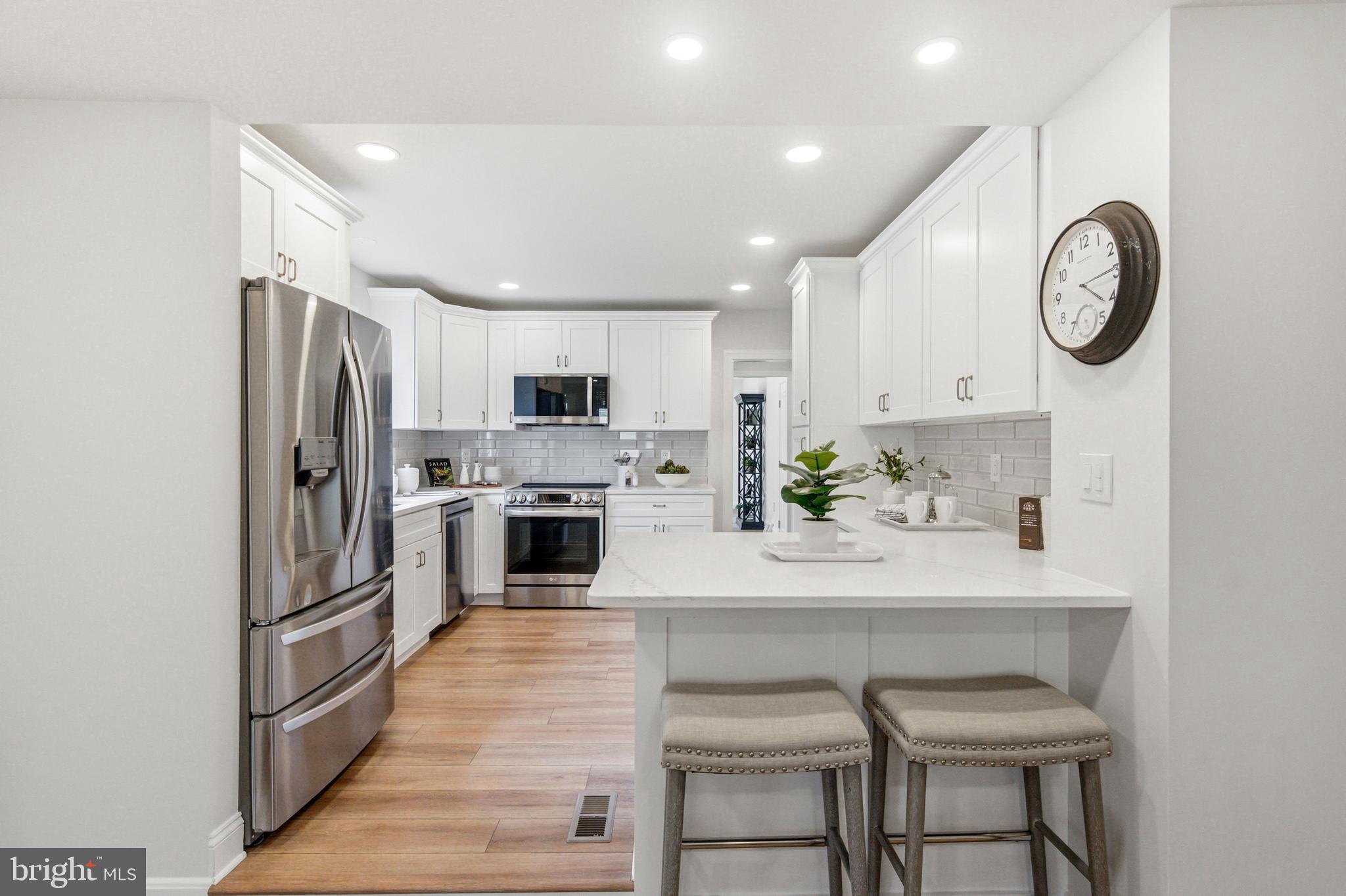 LOWELL HILLS - Residential