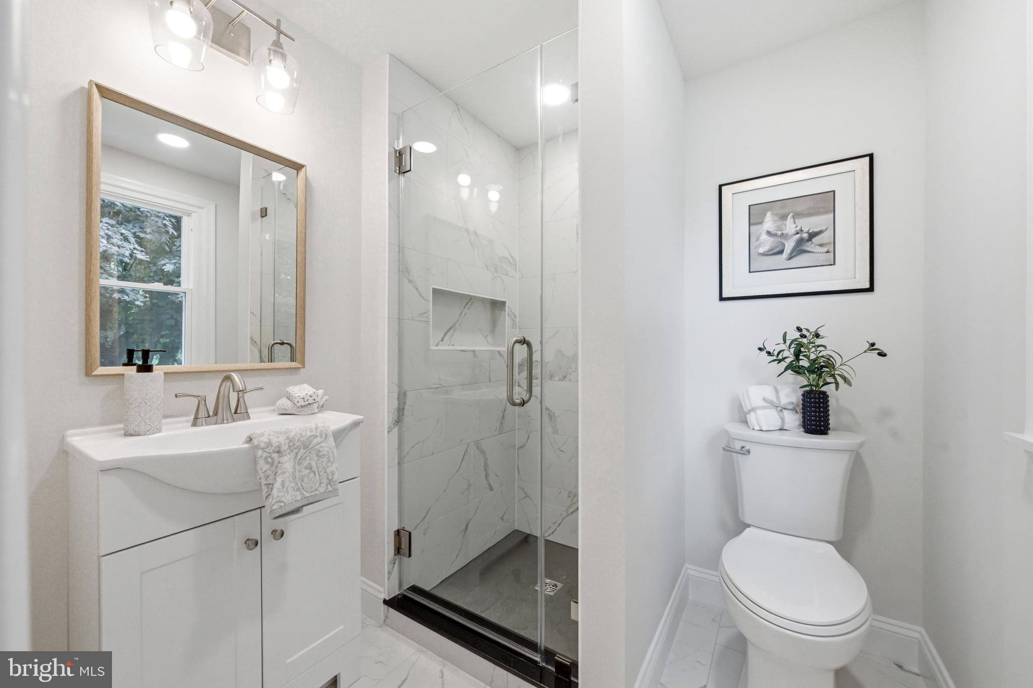 LOWELL HILLS - Residential