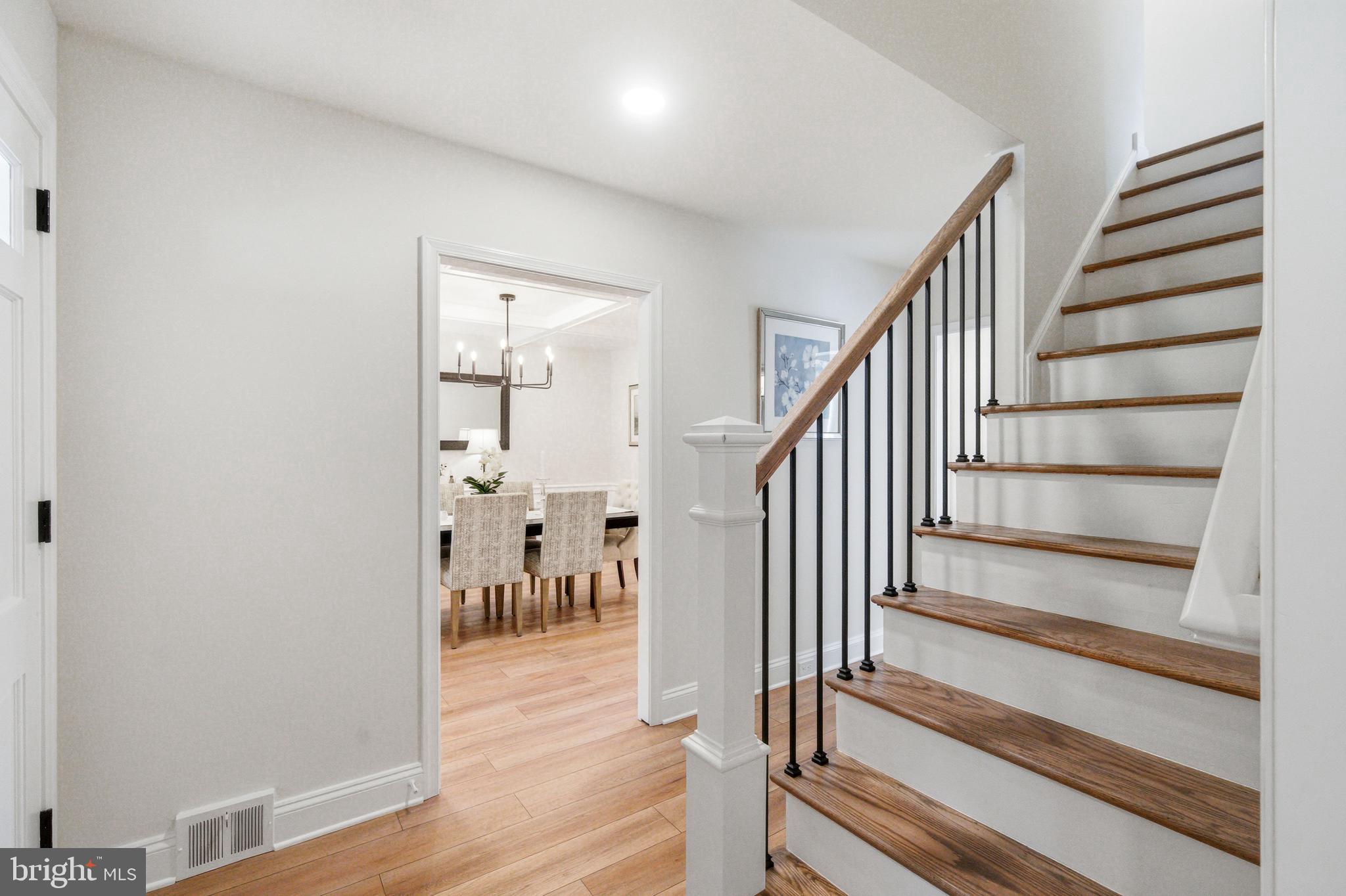 LOWELL HILLS - Residential