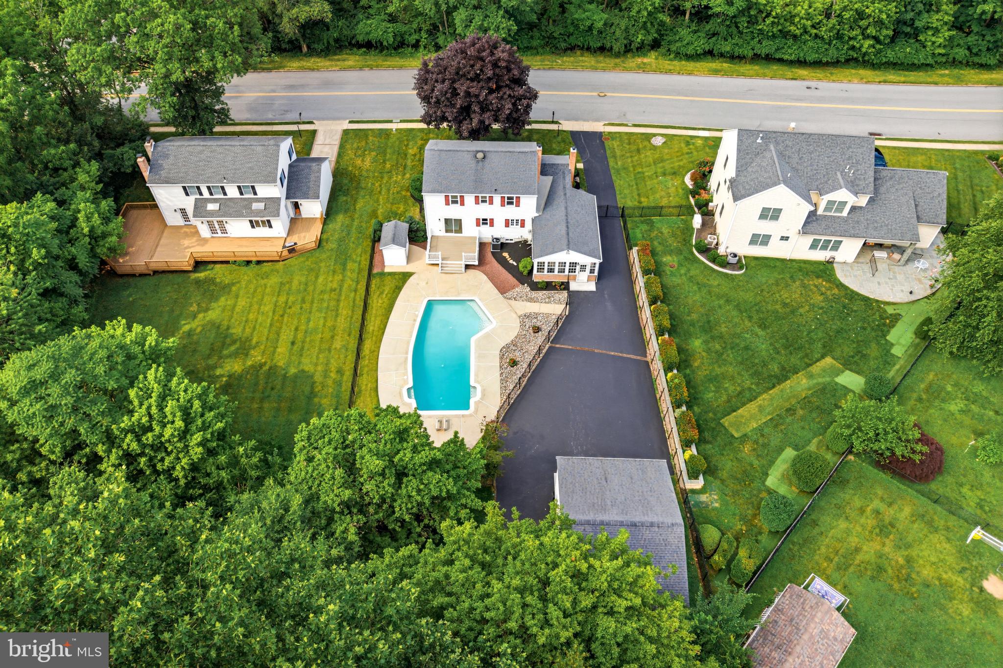 LOWELL HILLS - Residential