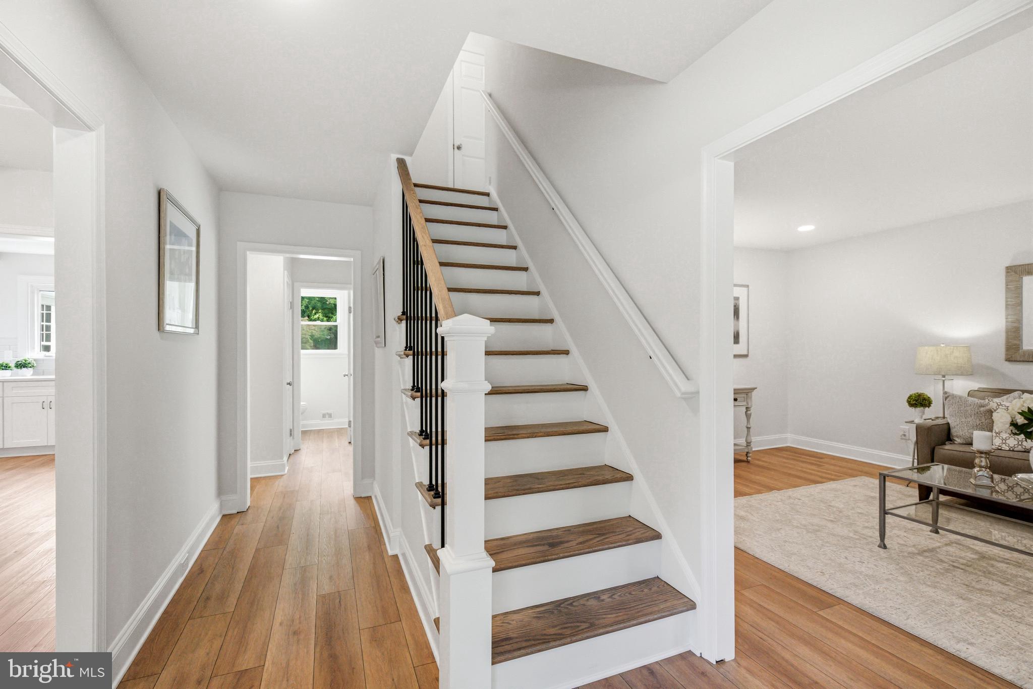 LOWELL HILLS - Residential