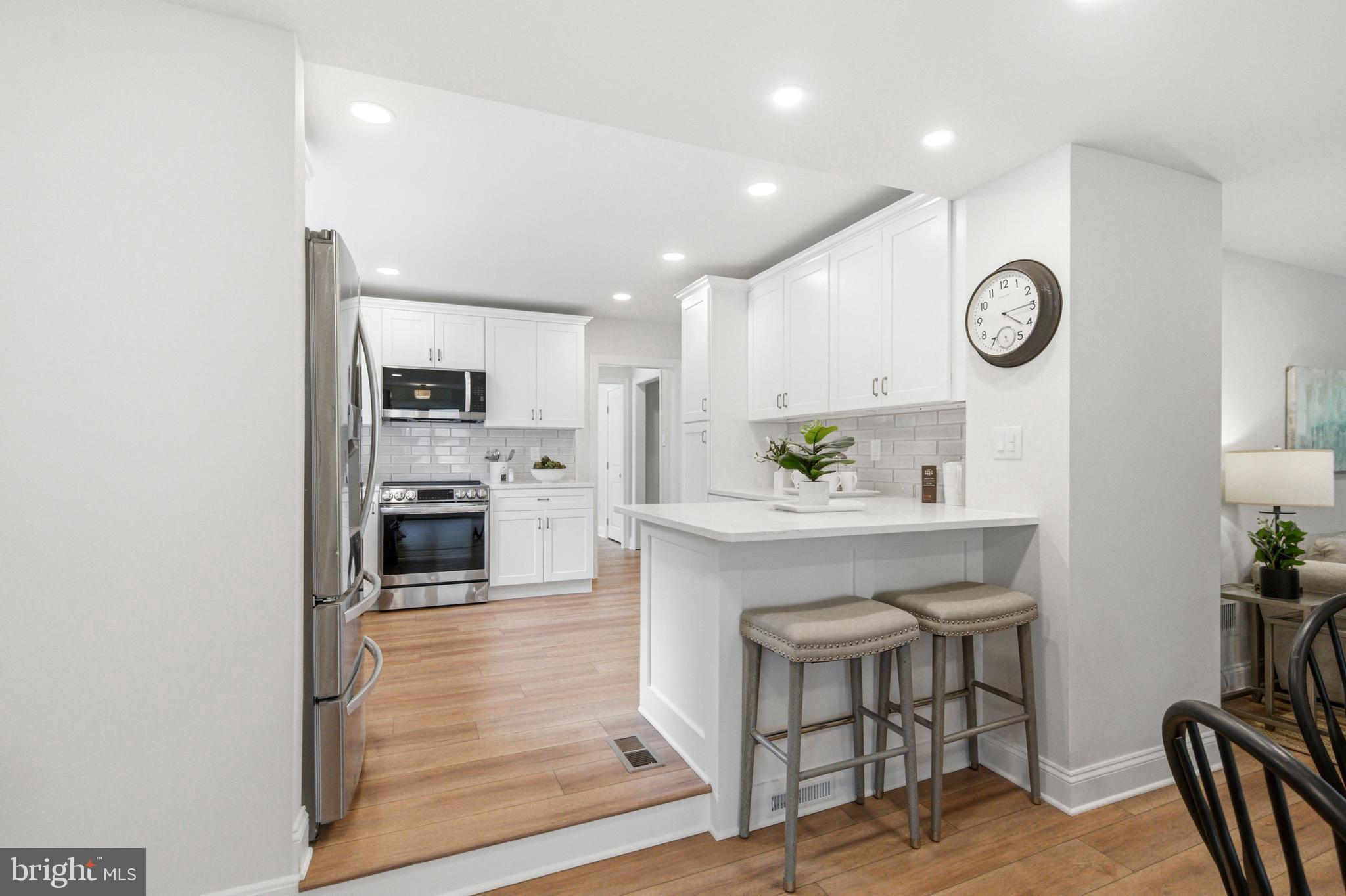 LOWELL HILLS - Residential
