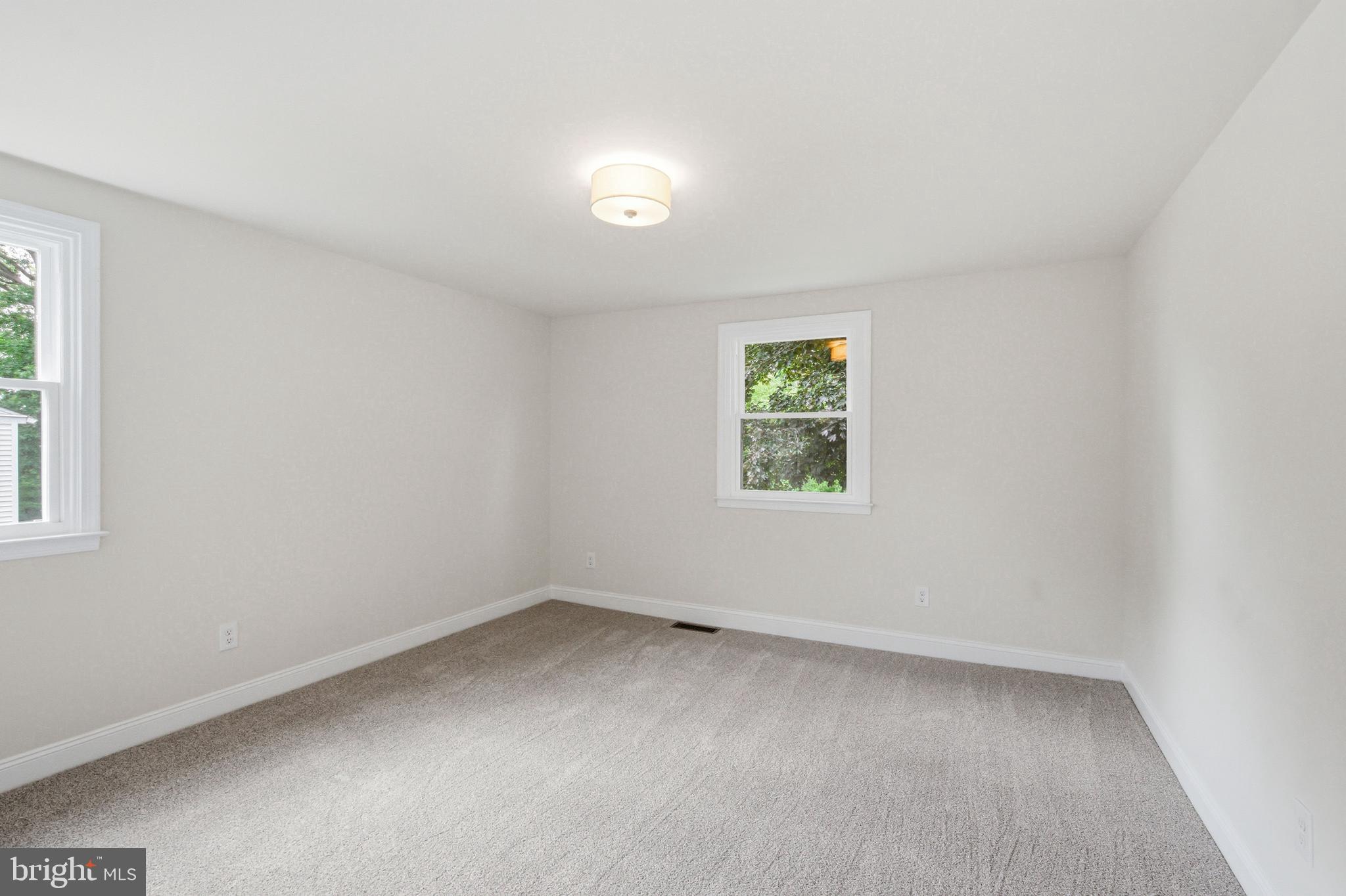 LOWELL HILLS - Residential