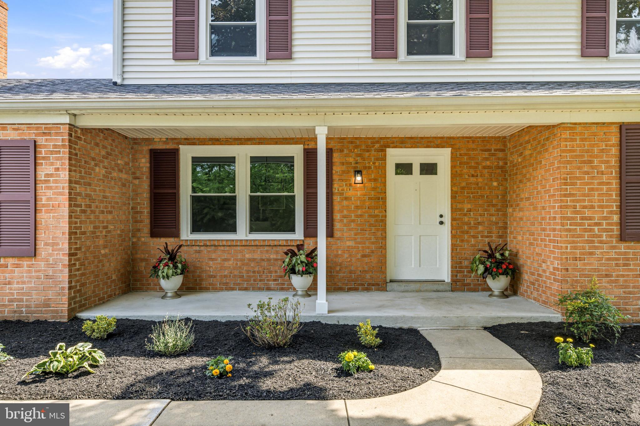 LOWELL HILLS - Residential