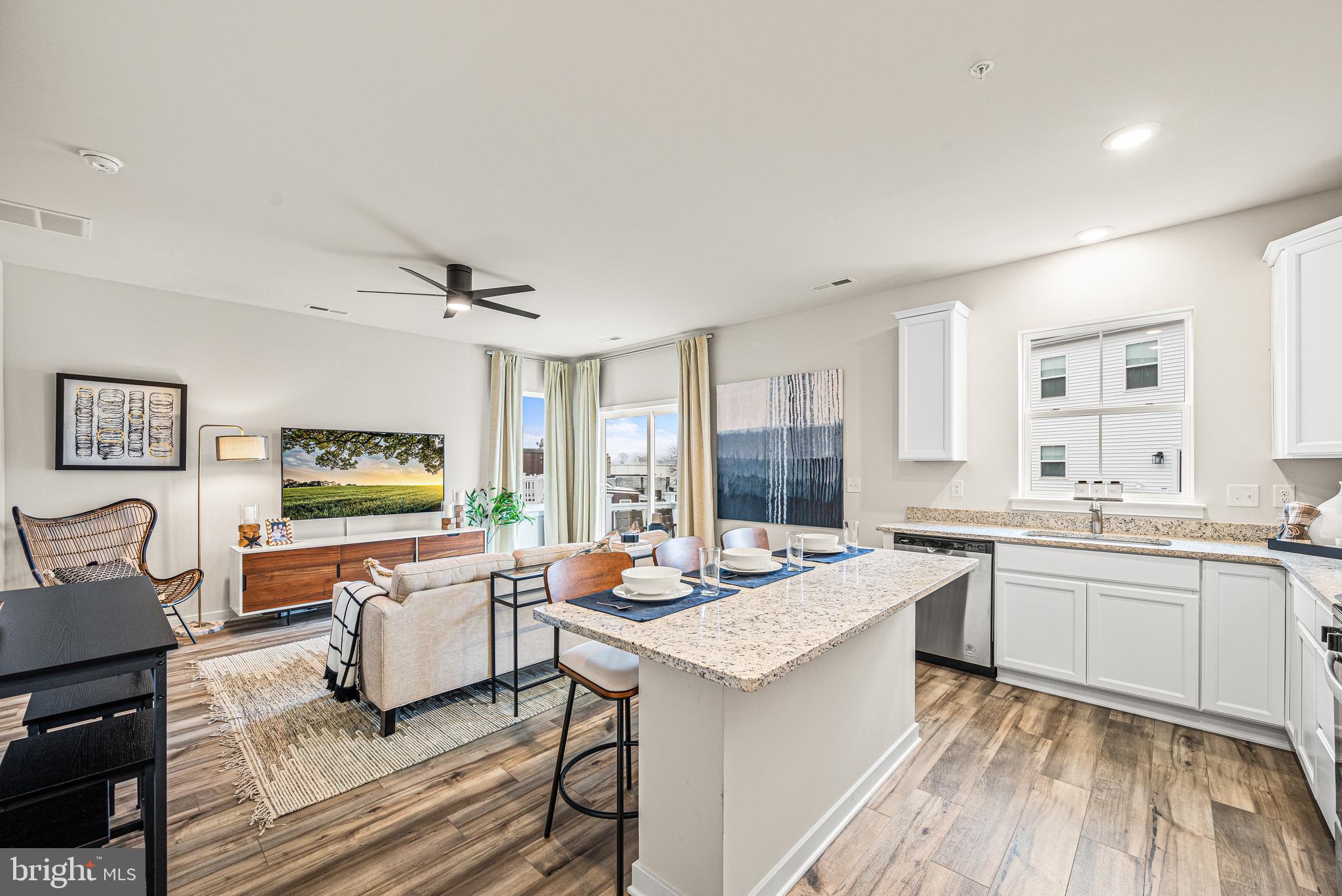 RIVER POINTE - Residential