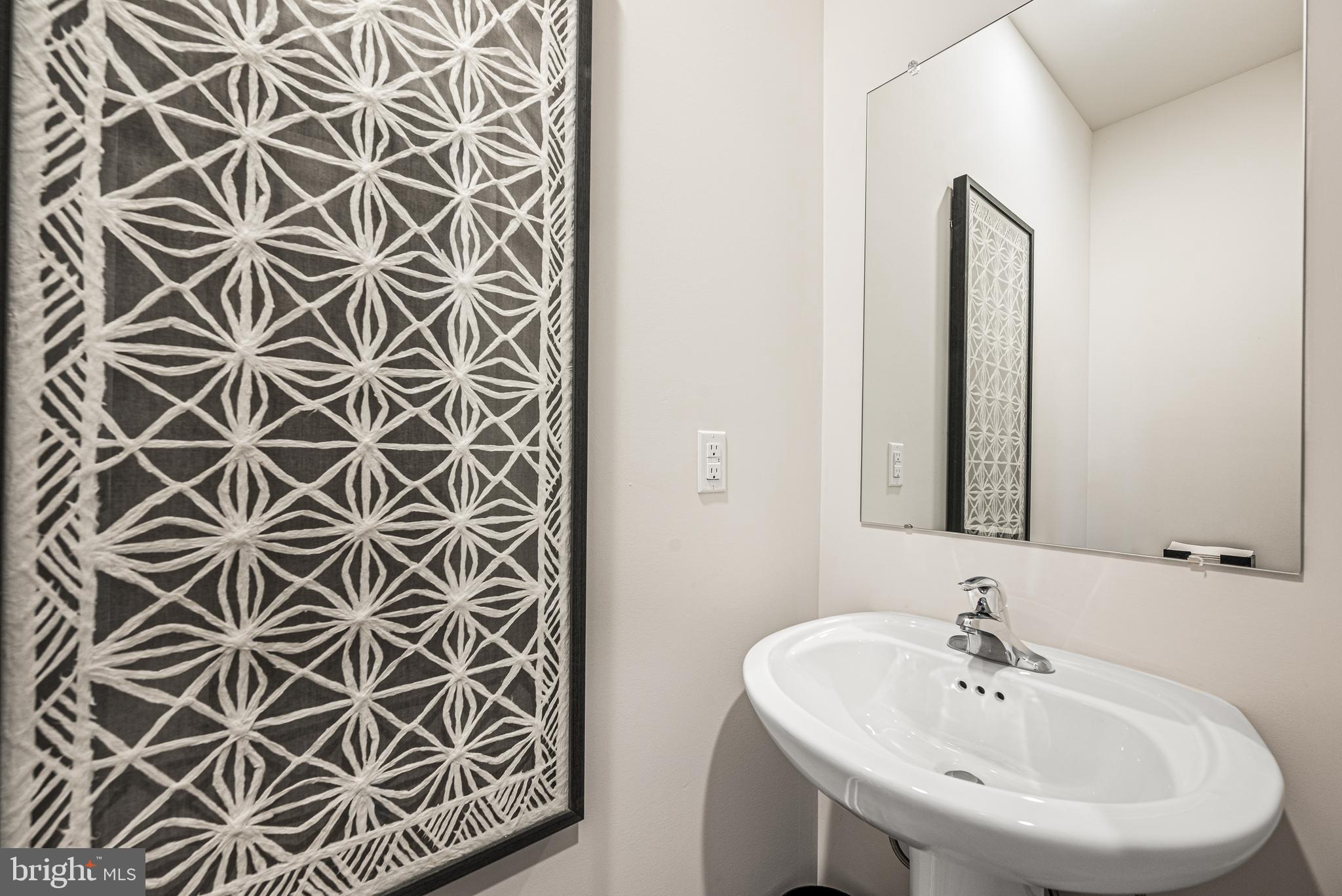 RIVER POINTE - Residential