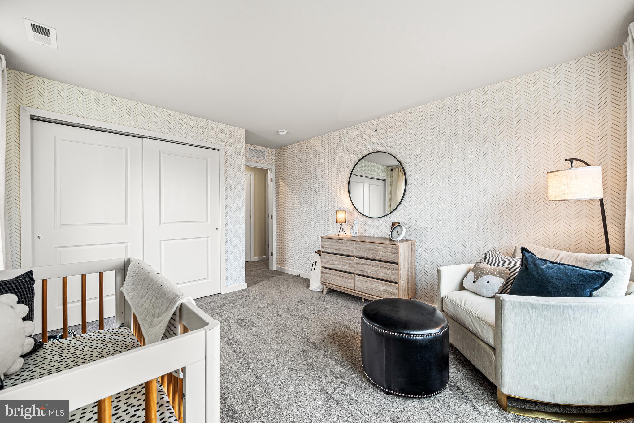 RIVER POINTE - Residential