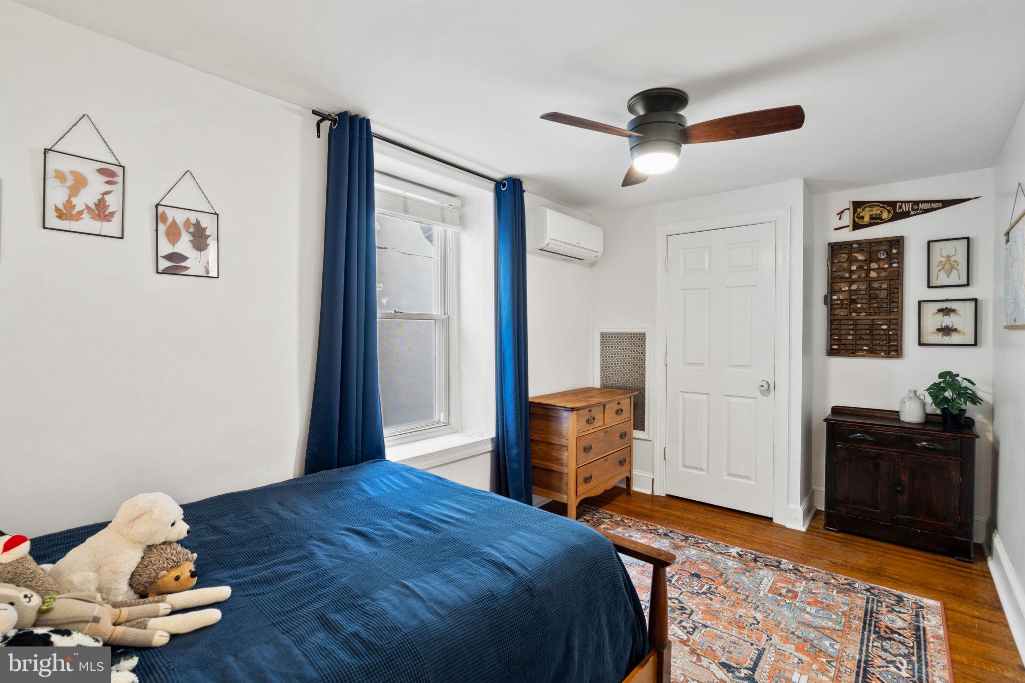 EAST FALLS - Residential