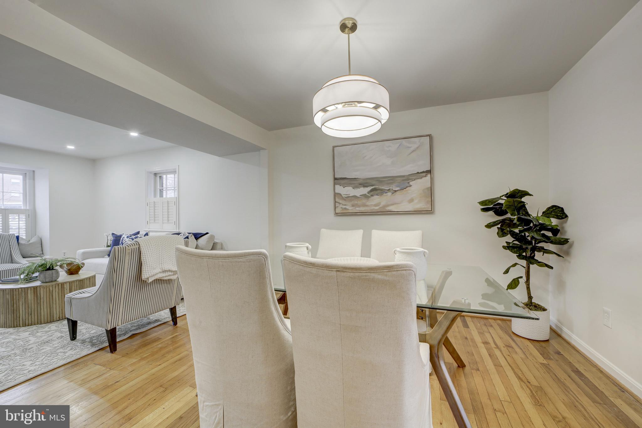 KENWOOD FOREST - Residential