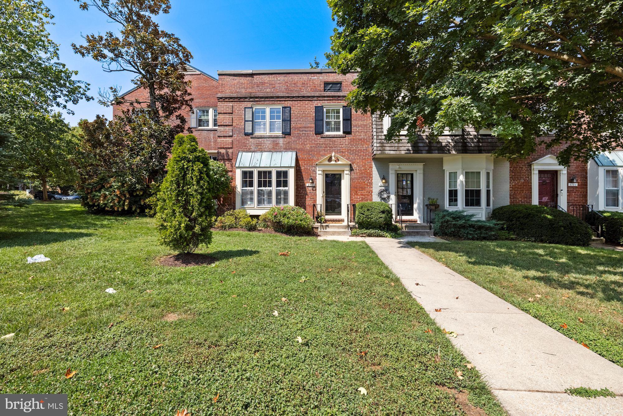 KENWOOD FOREST - Residential