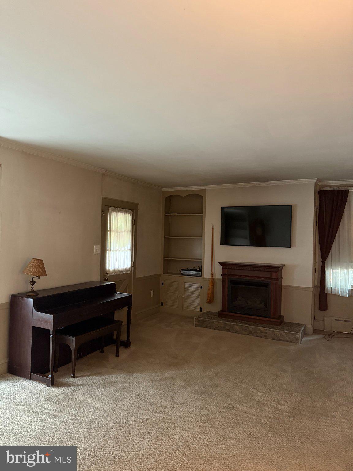 ASHLAND - Residential