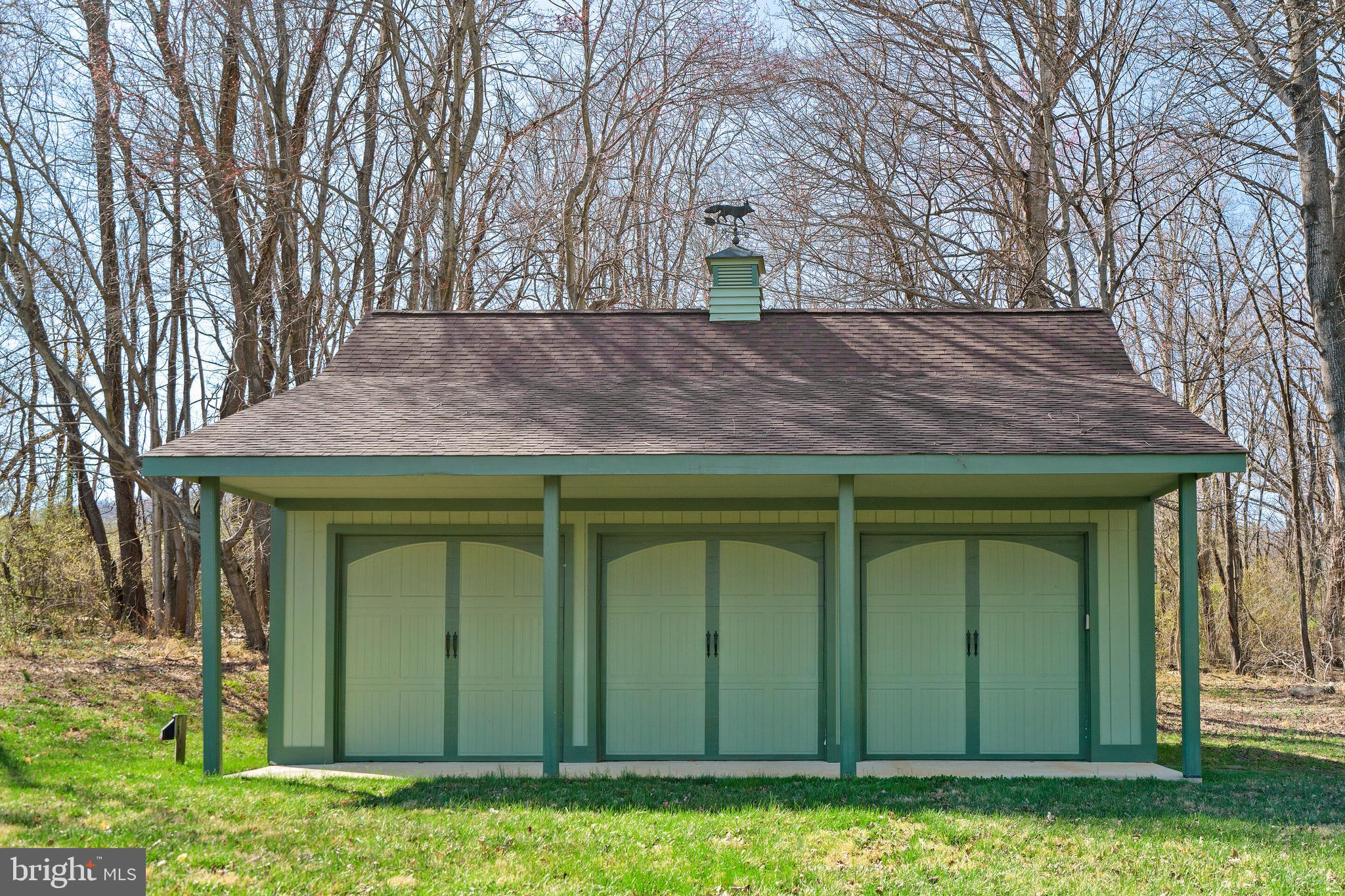 FLEETWOOD FARMS - Residential