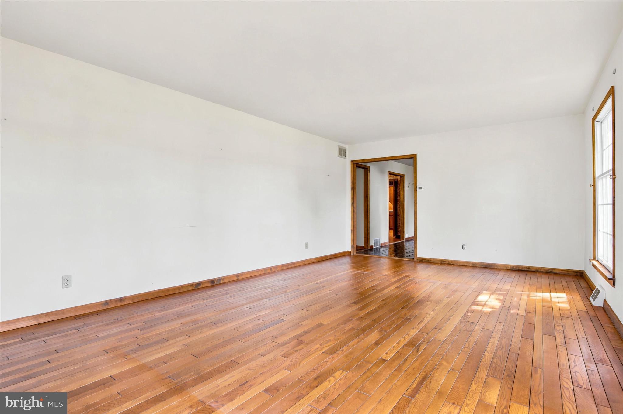 DOYLESTOWN - Residential