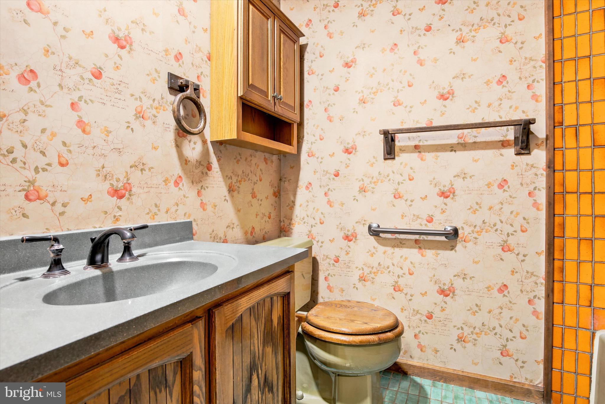 DOYLESTOWN - Residential