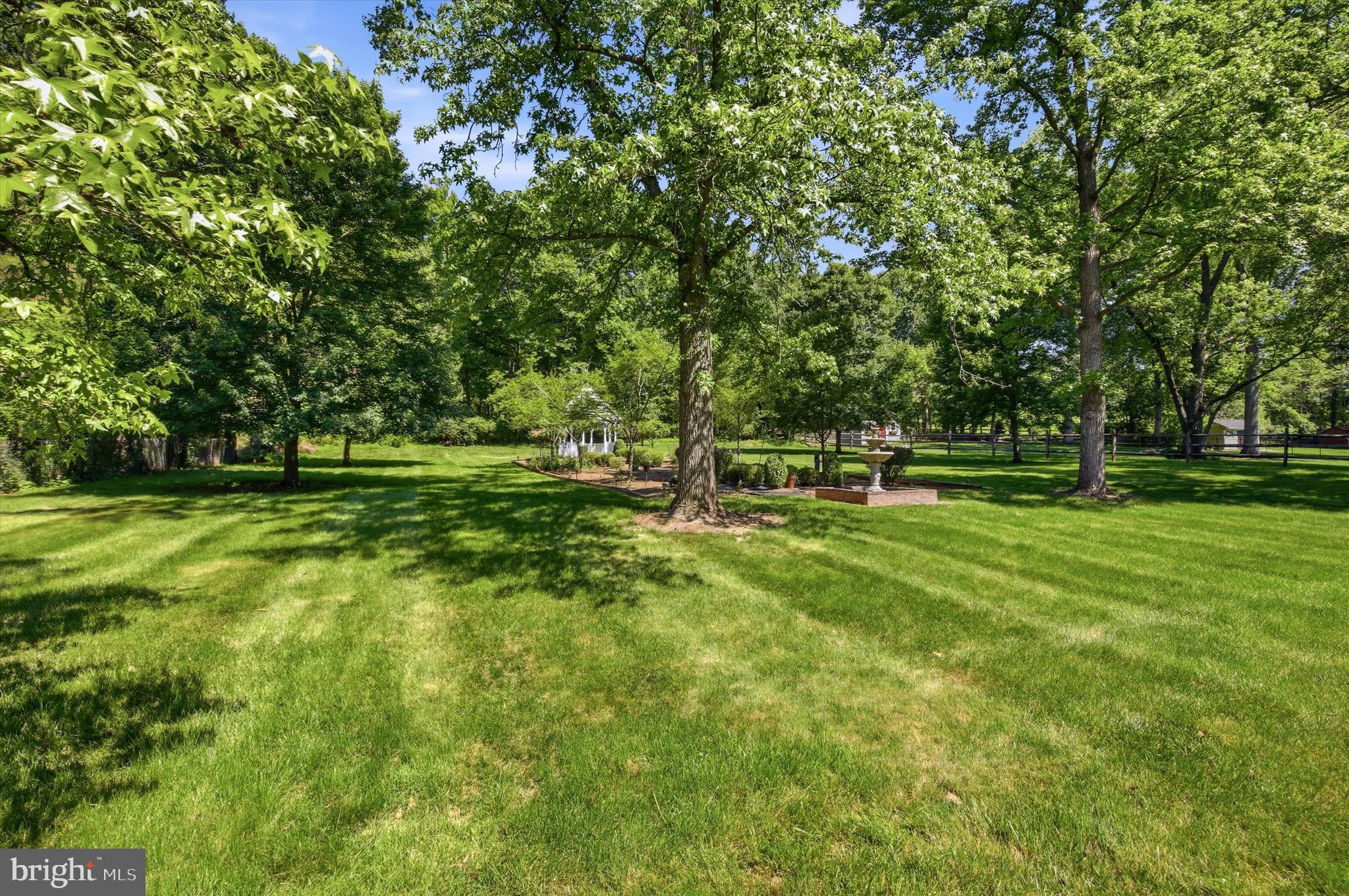 DOYLESTOWN - Residential