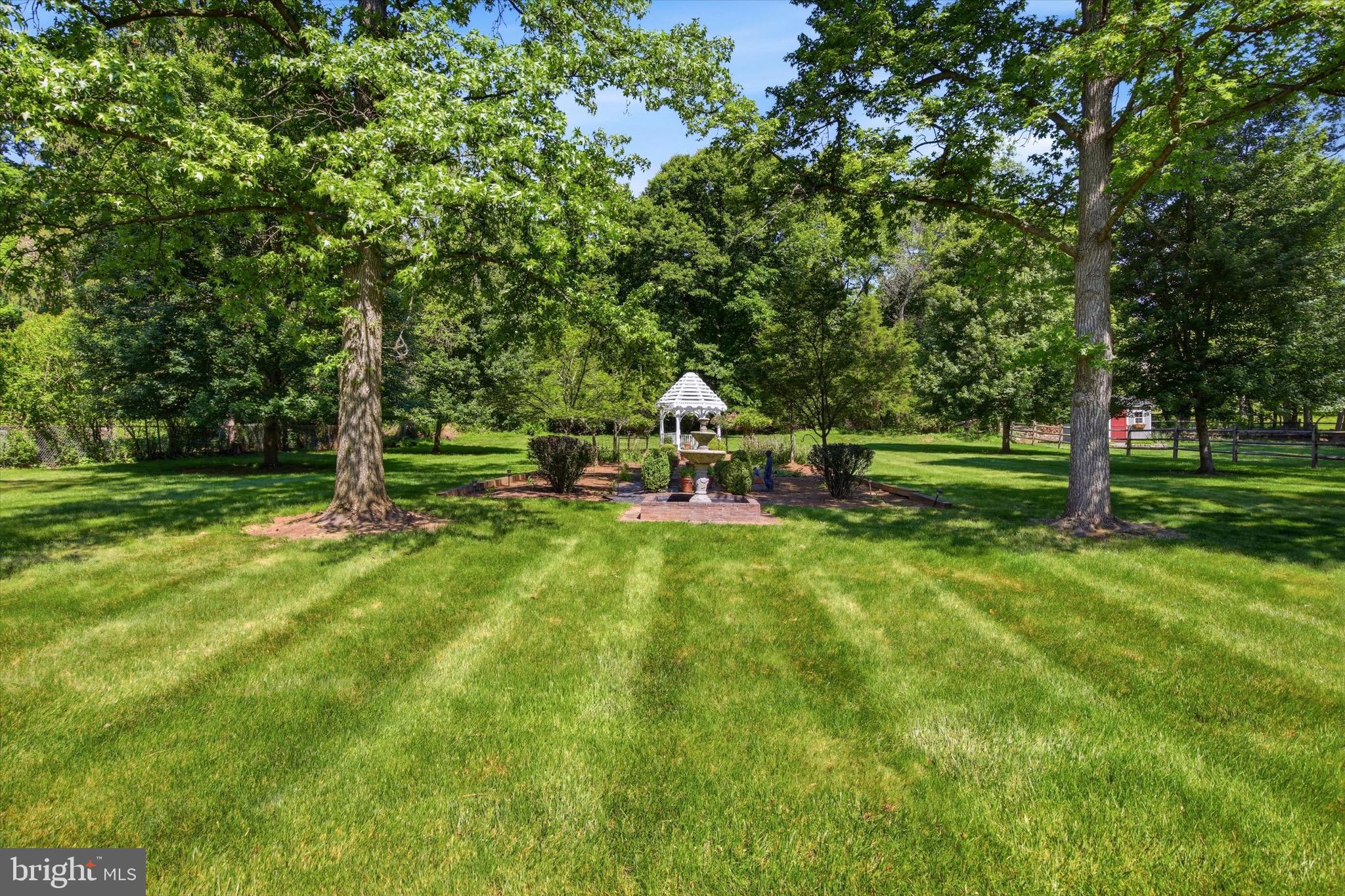 DOYLESTOWN - Residential